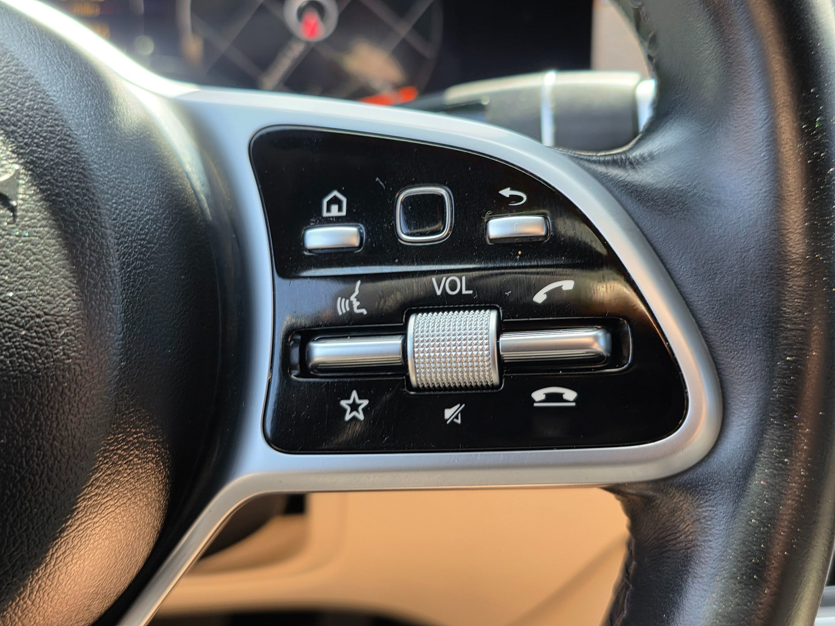 2019 Mercedes Benz E 300 Sedan photo 33