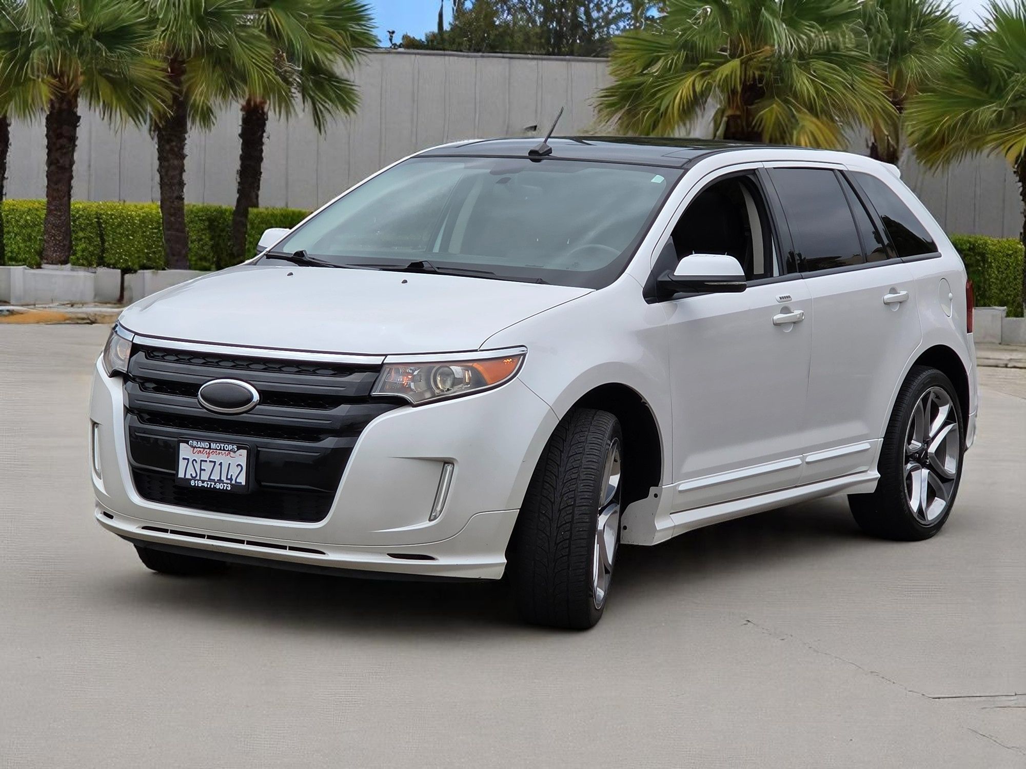 2013 Ford Edge Sport photo 6
