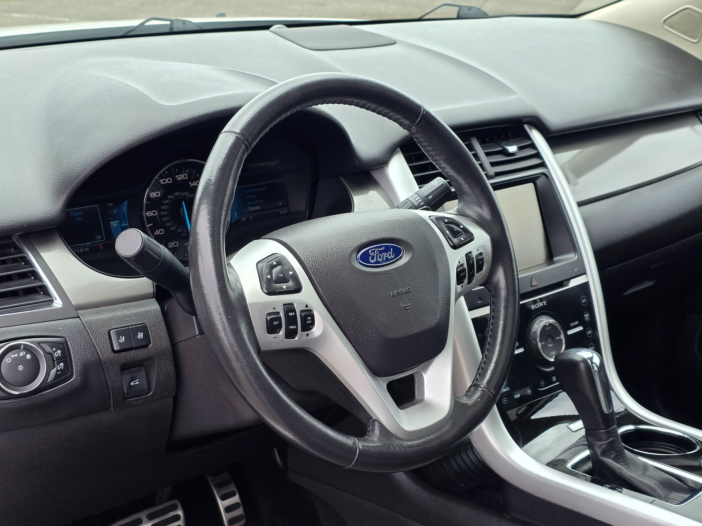 2013 Ford Edge Sport photo 22