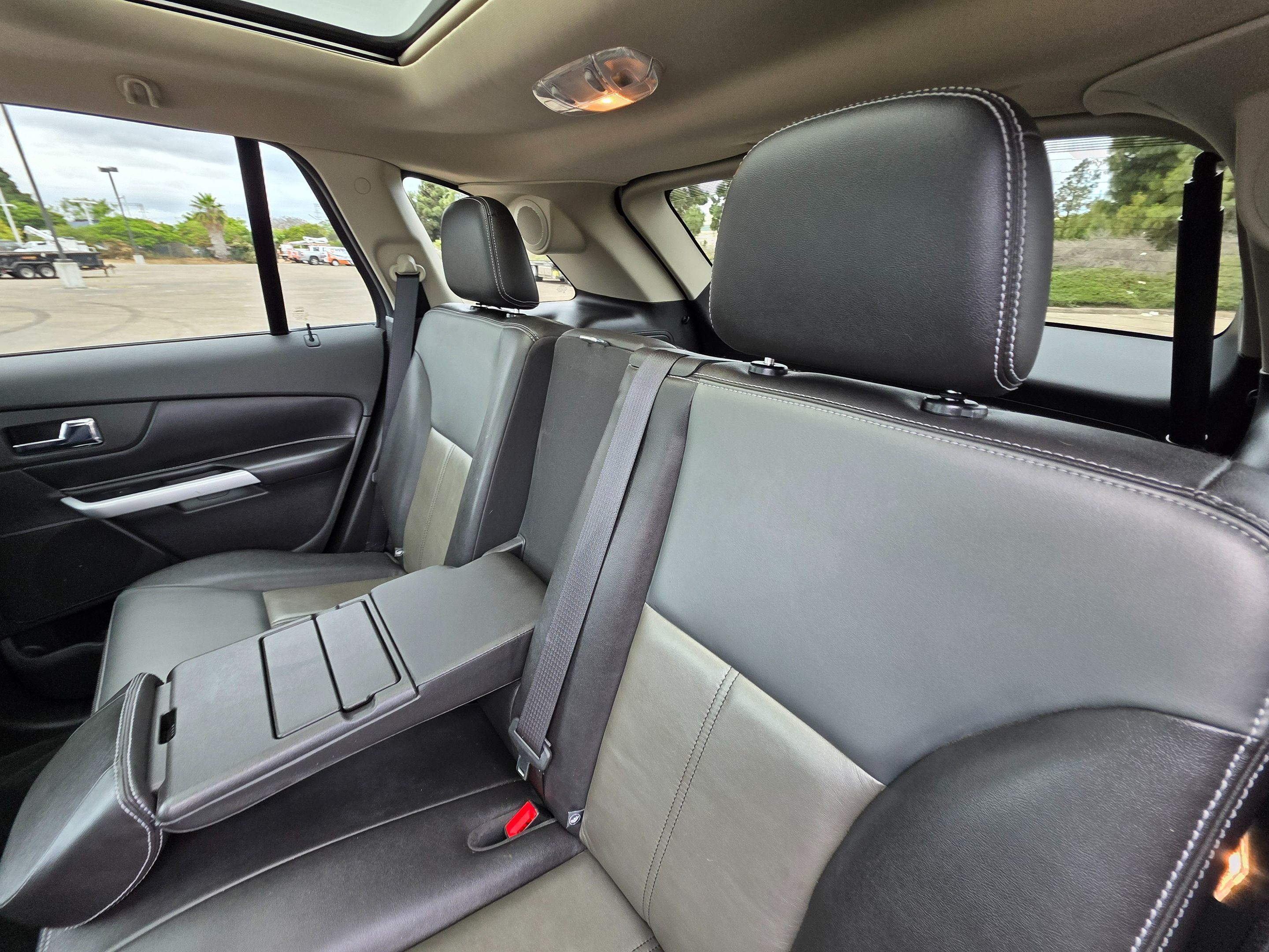 2013 Ford Edge Sport photo 27