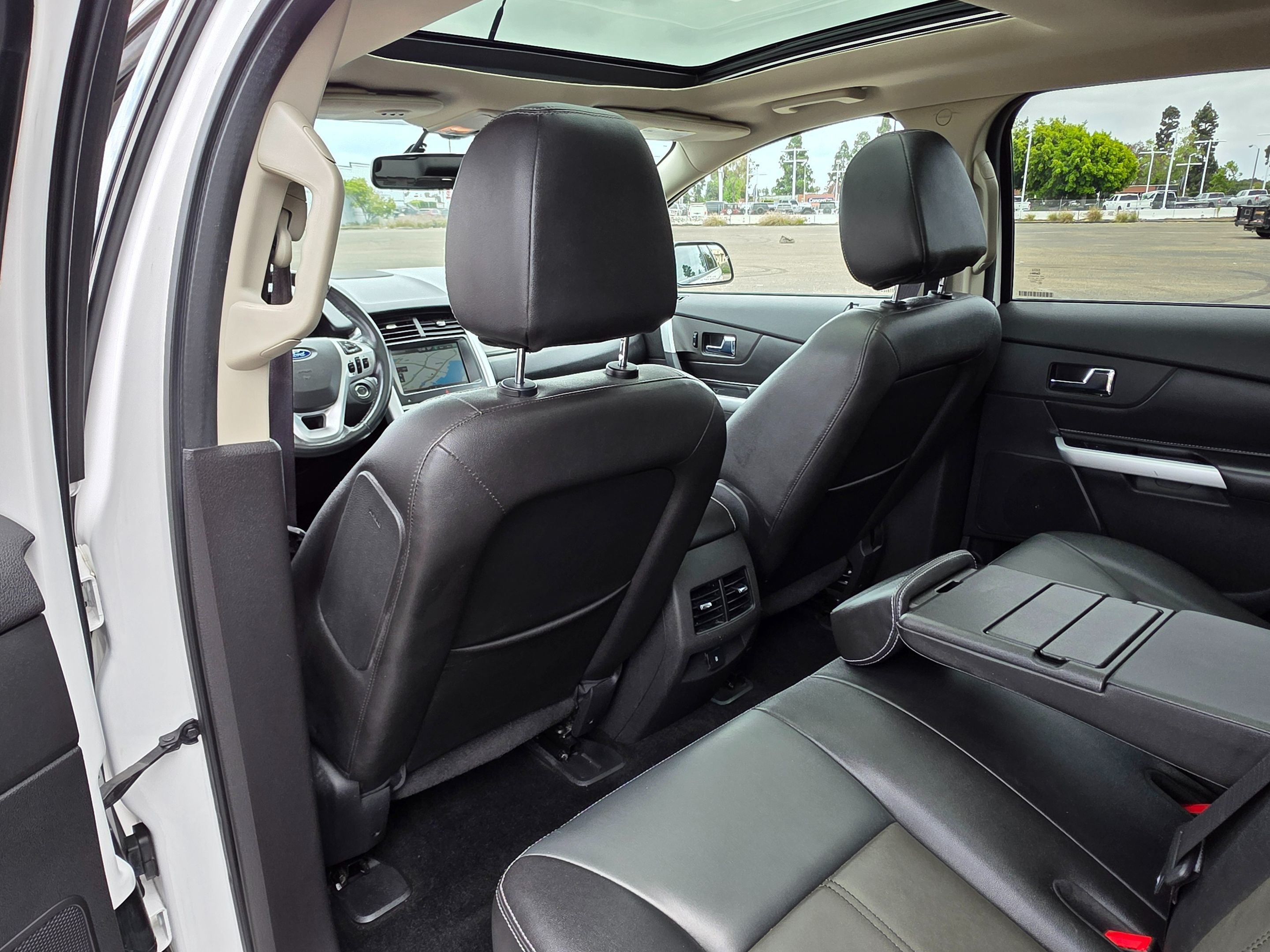 2013 Ford Edge Sport photo 28