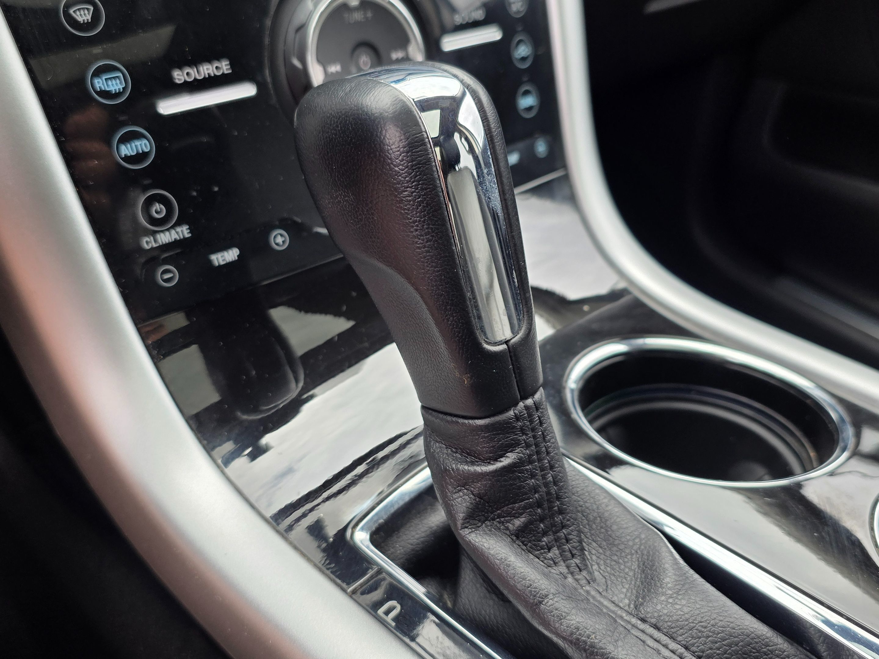 2013 Ford Edge Sport photo 41