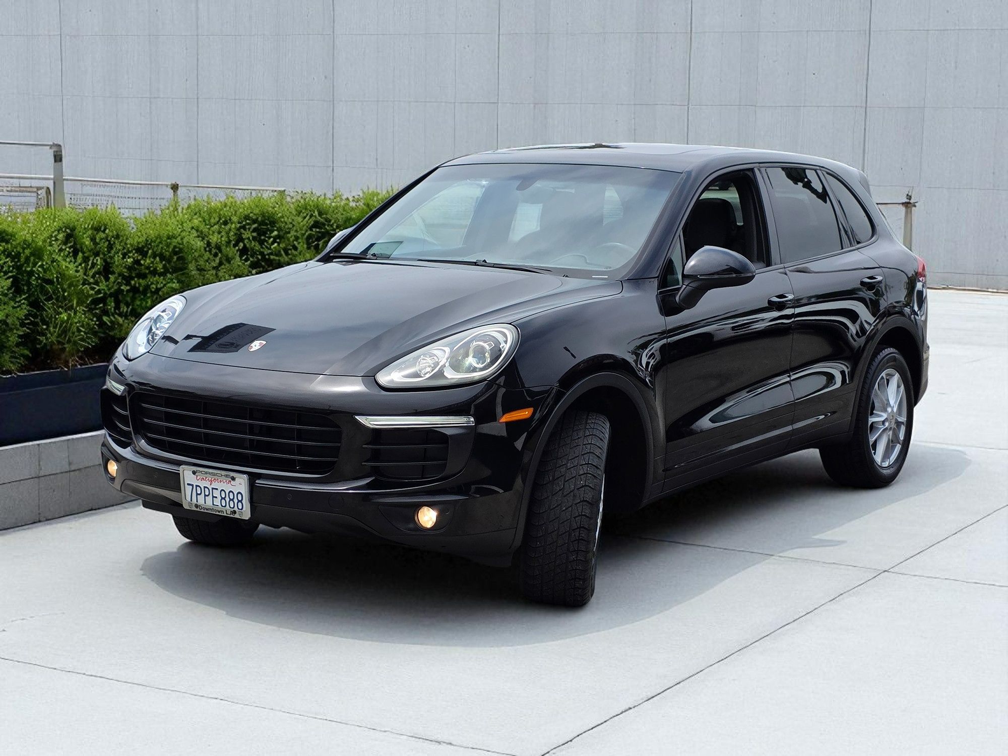 2016 Porsche Cayenne photo 6