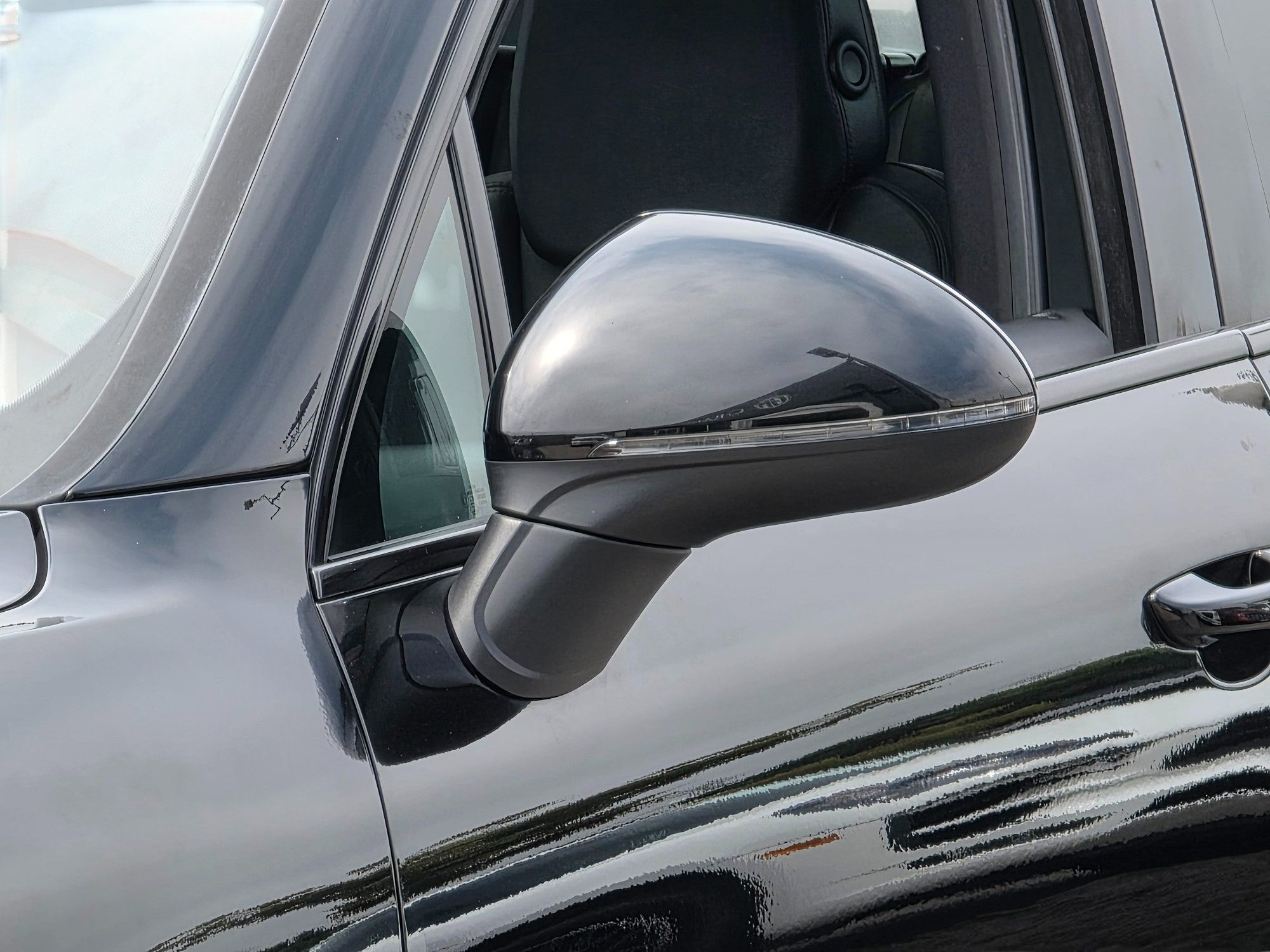 2016 Porsche Cayenne photo 9