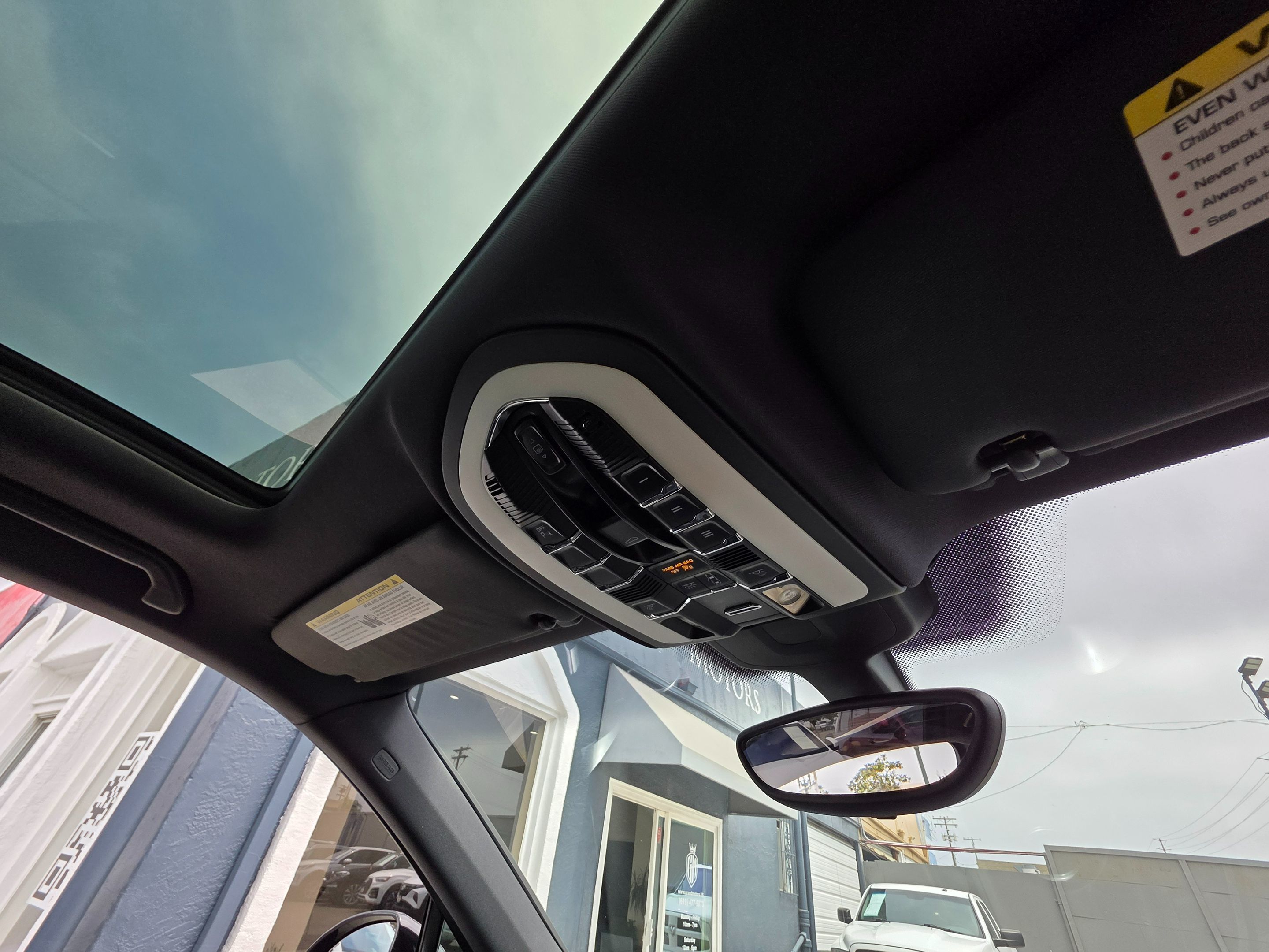 2016 Porsche Cayenne photo 20