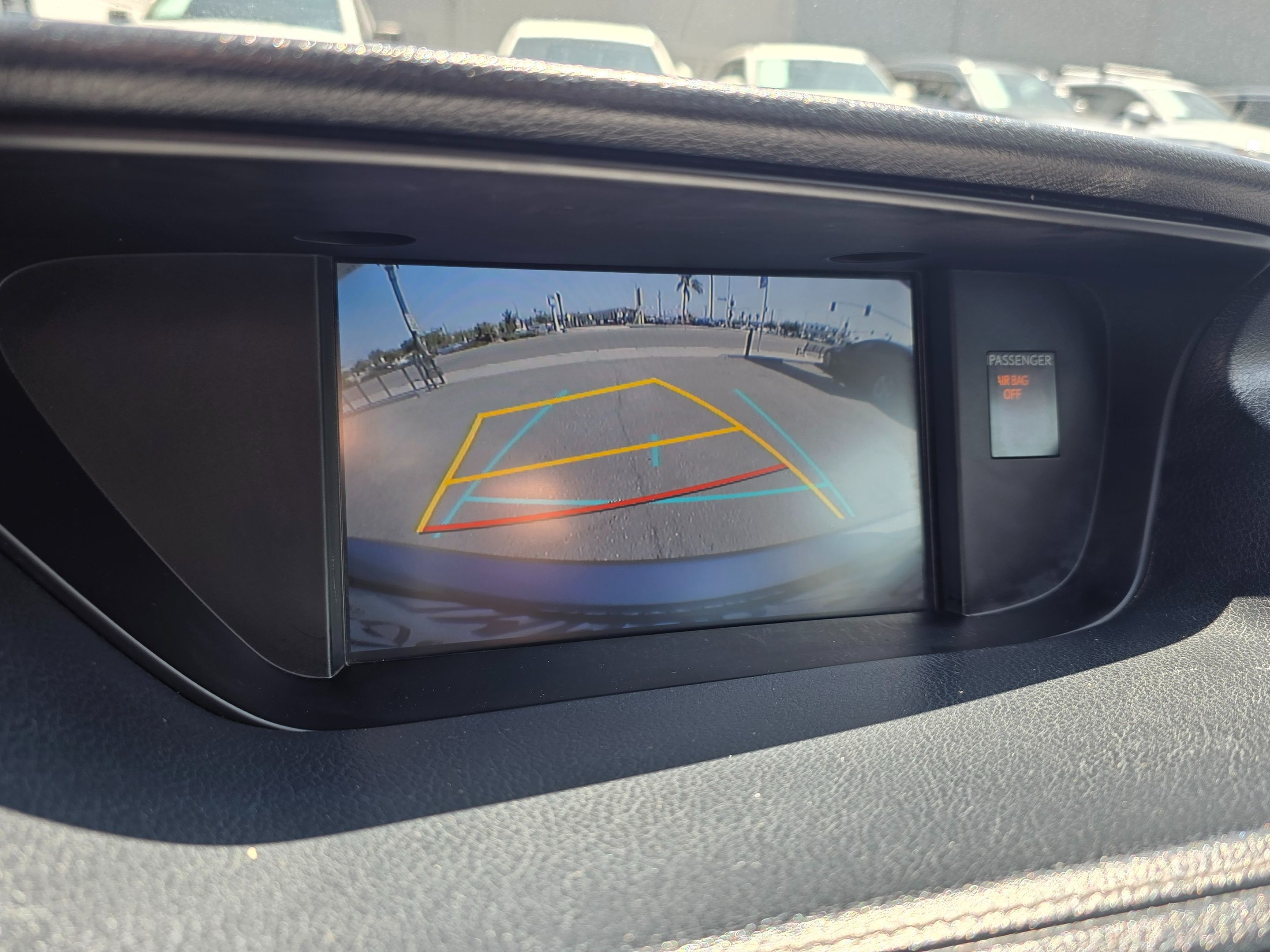 2015 Lexus ES 300h Premium photo 35