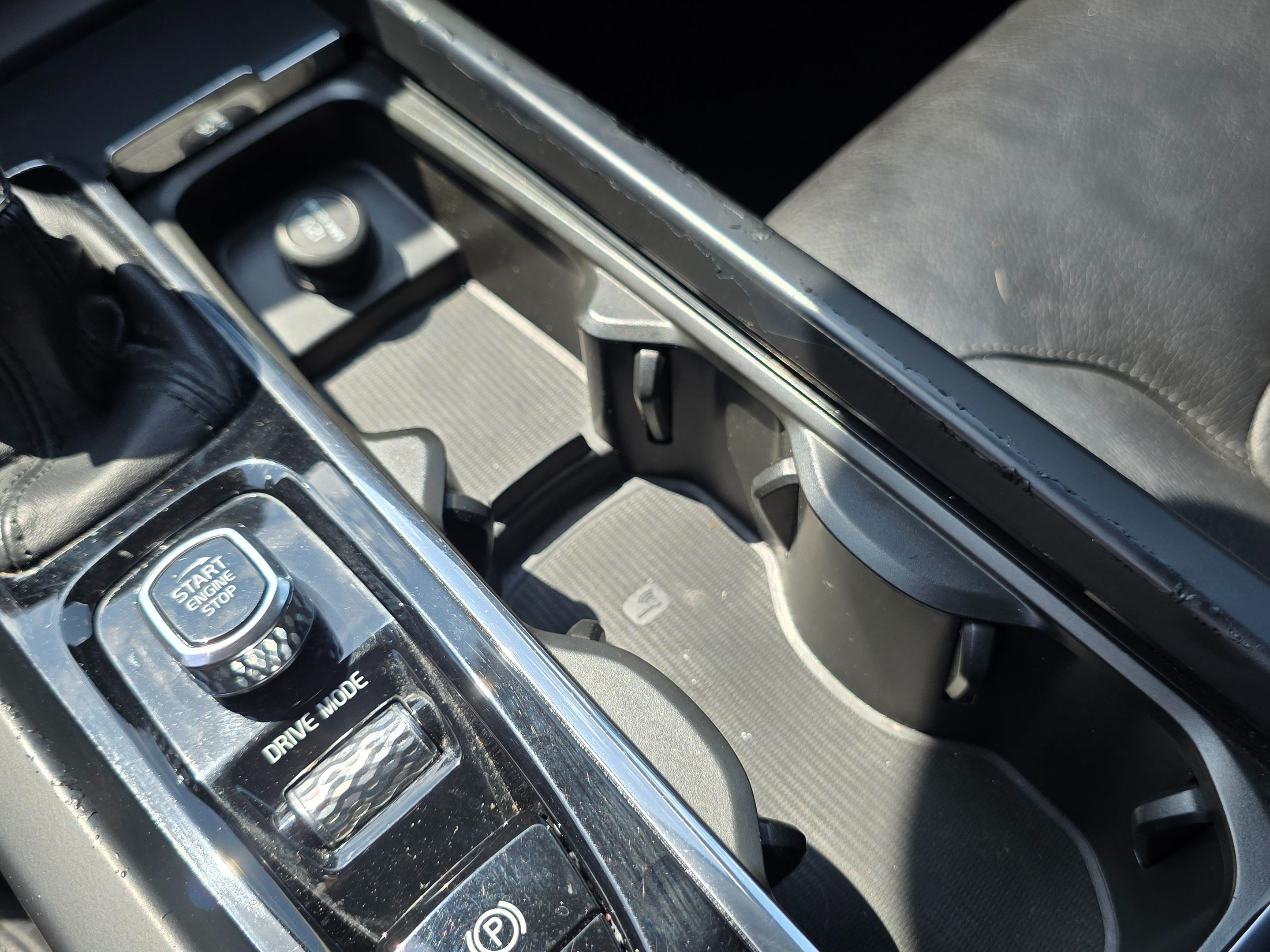 2019 Volvo XC60 Momentum photo 39