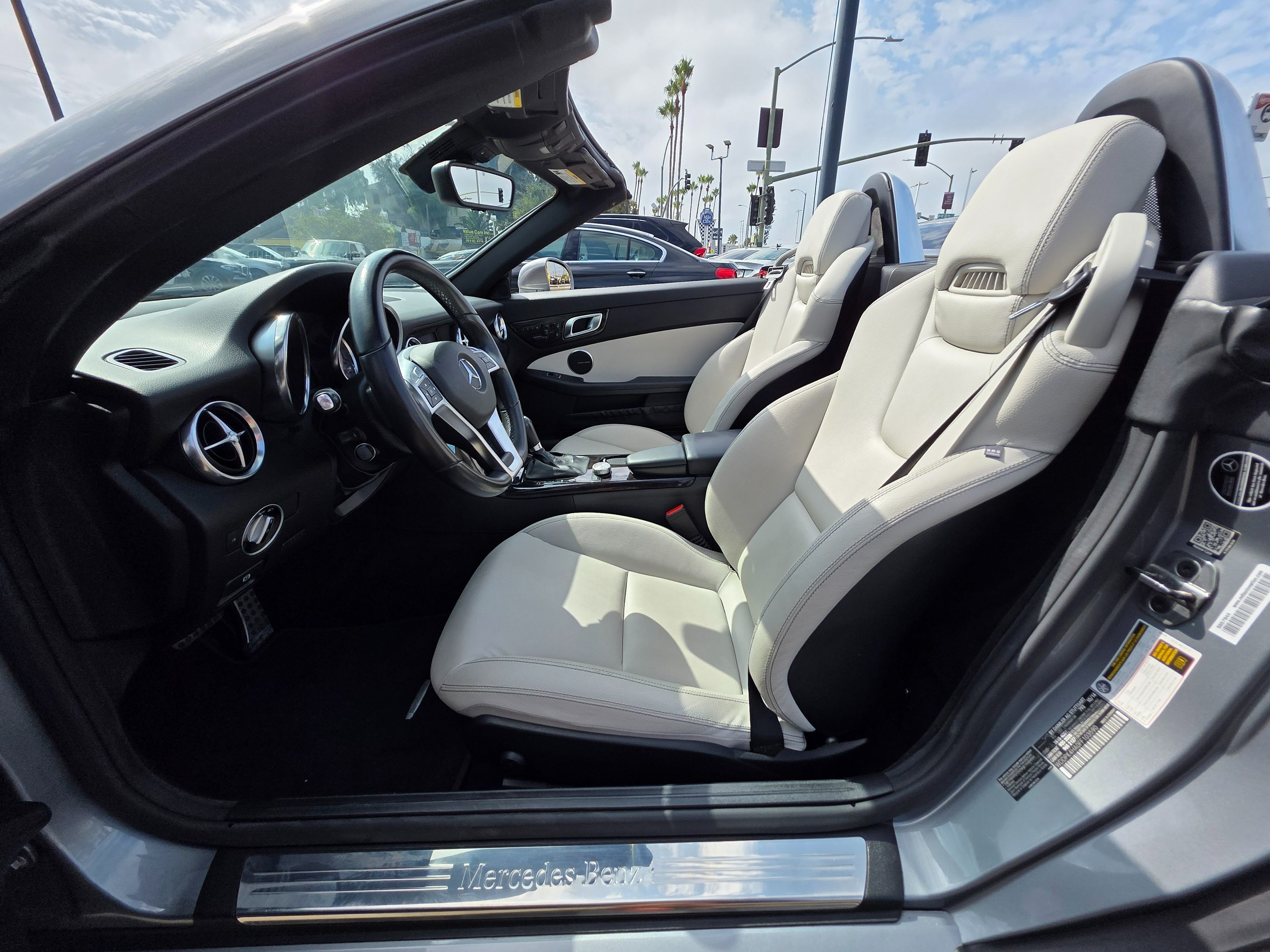 2015 Mercedes Benz SLK 250 photo 19