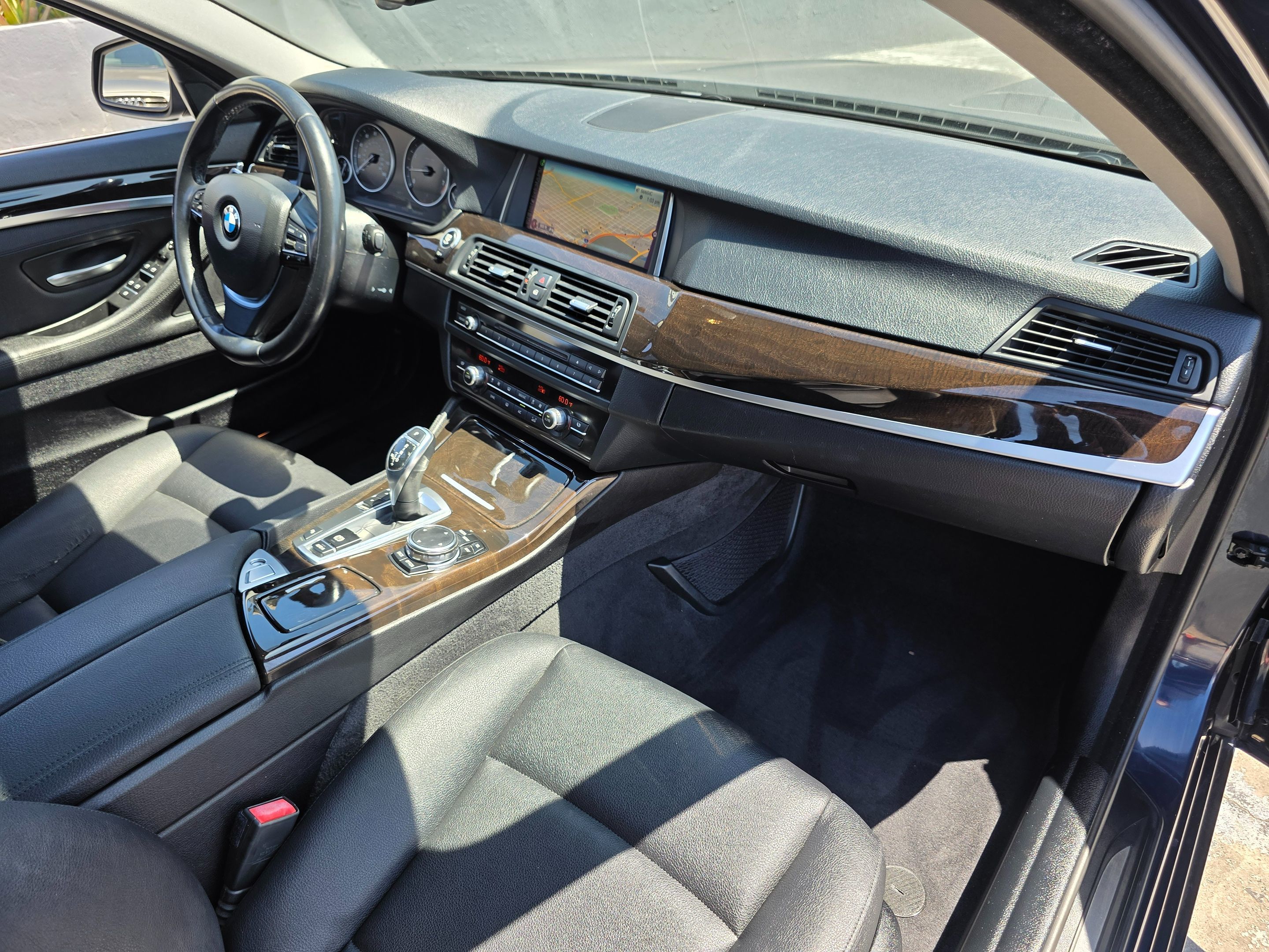 2016 Bmw 528i 5-series photo 14