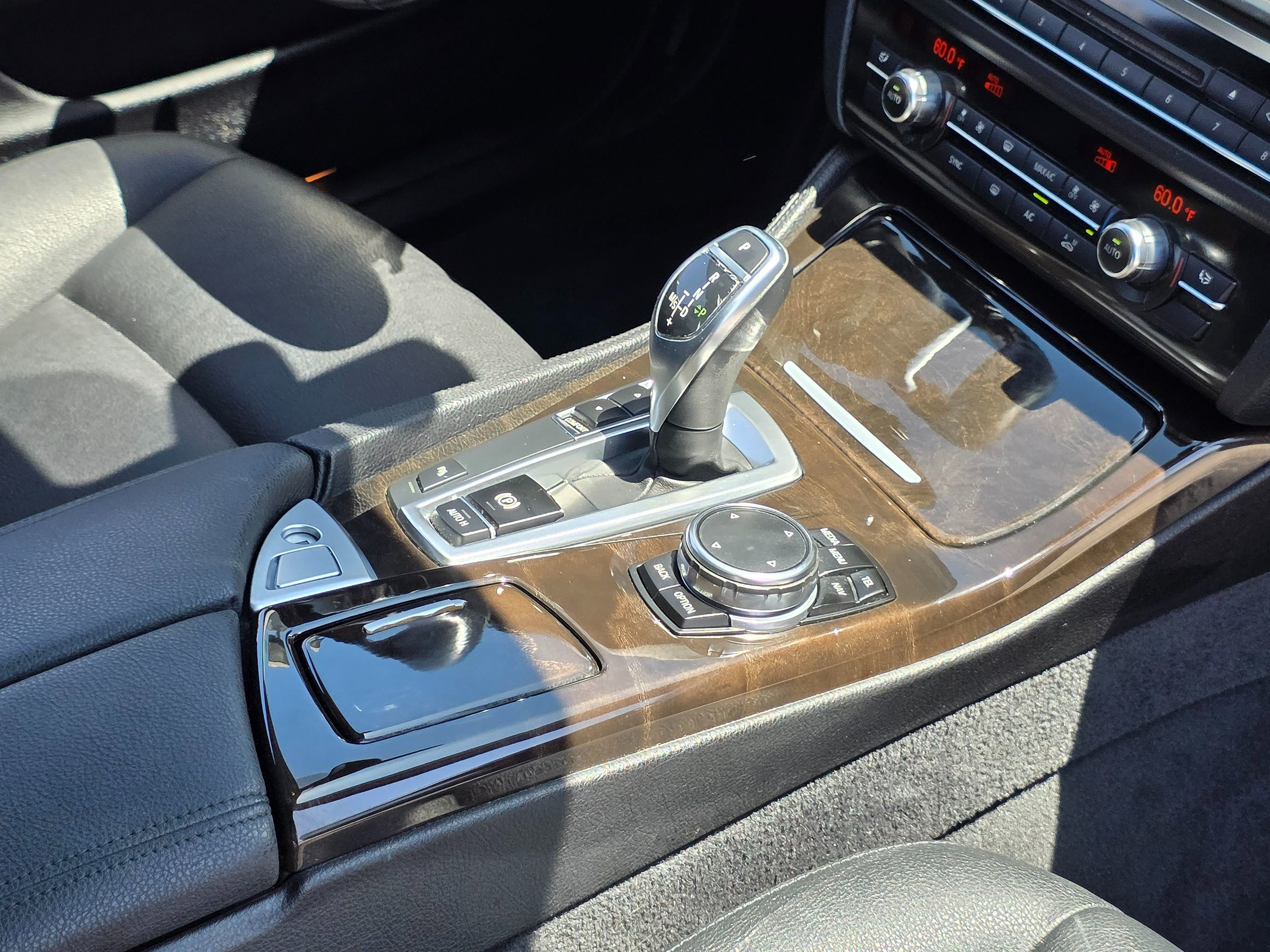 2016 Bmw 528i 5-series photo 16