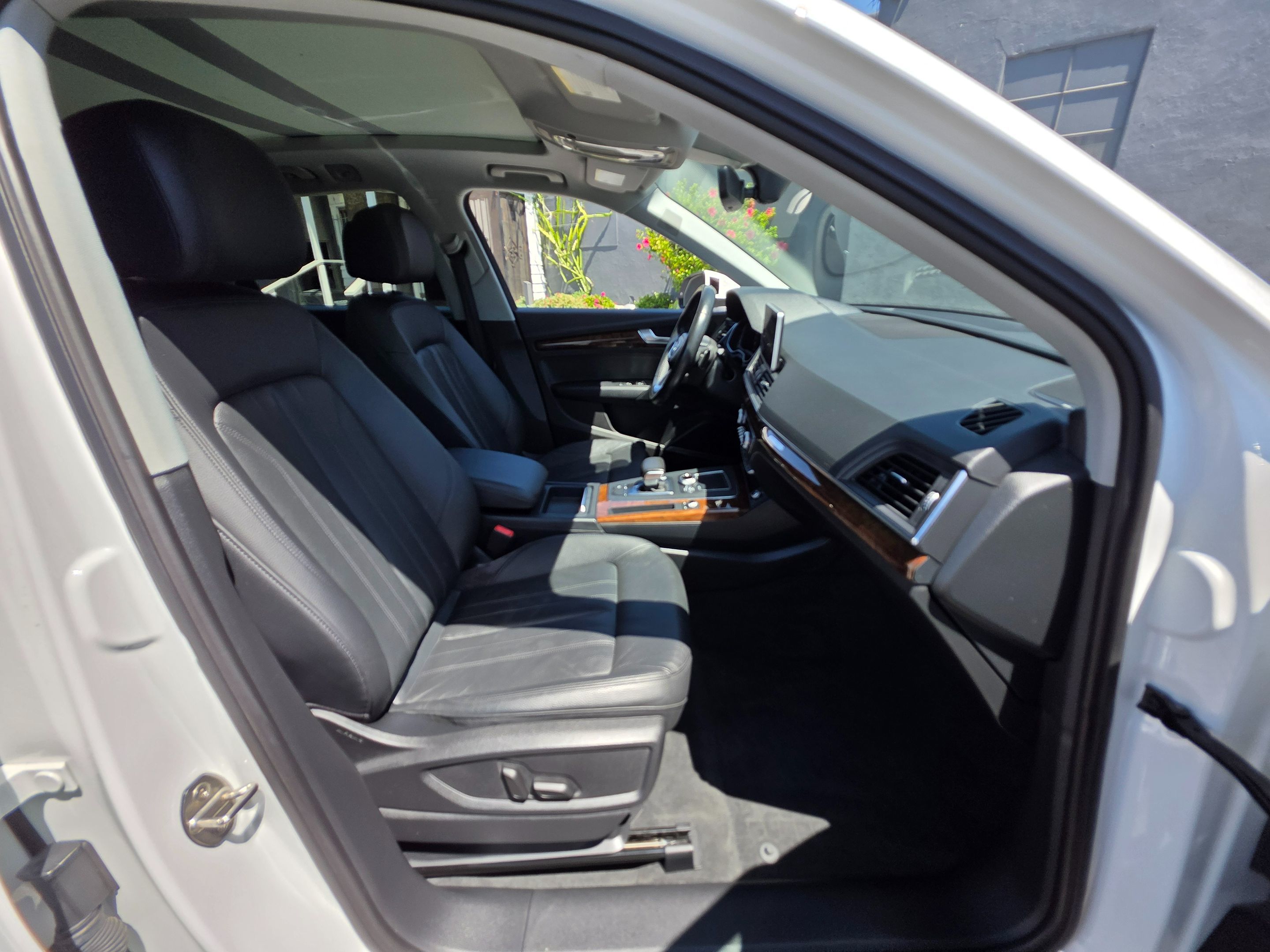 2018 Audi Q5 Premium Plus photo 17
