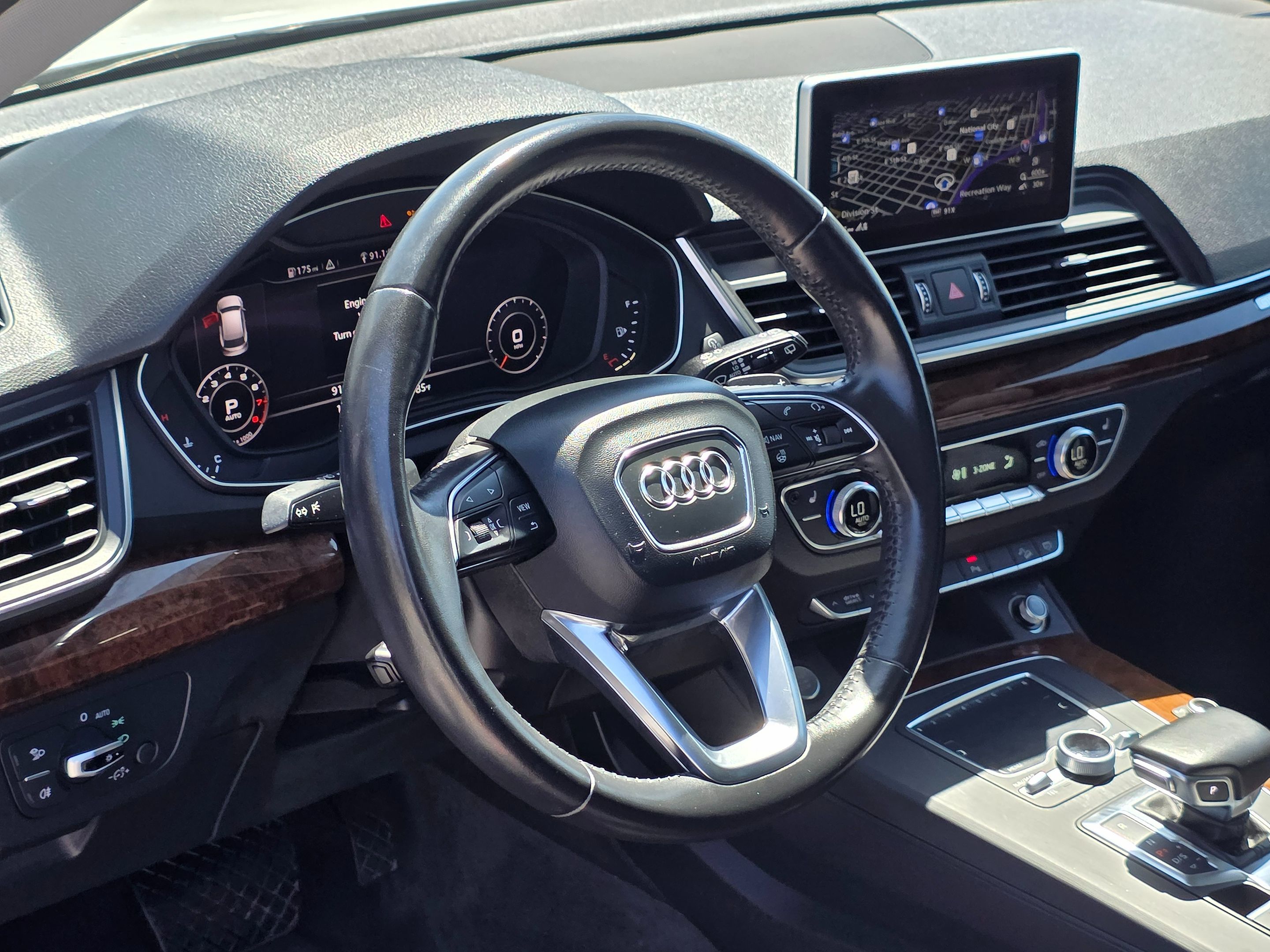 2018 Audi Q5 Premium Plus photo 23
