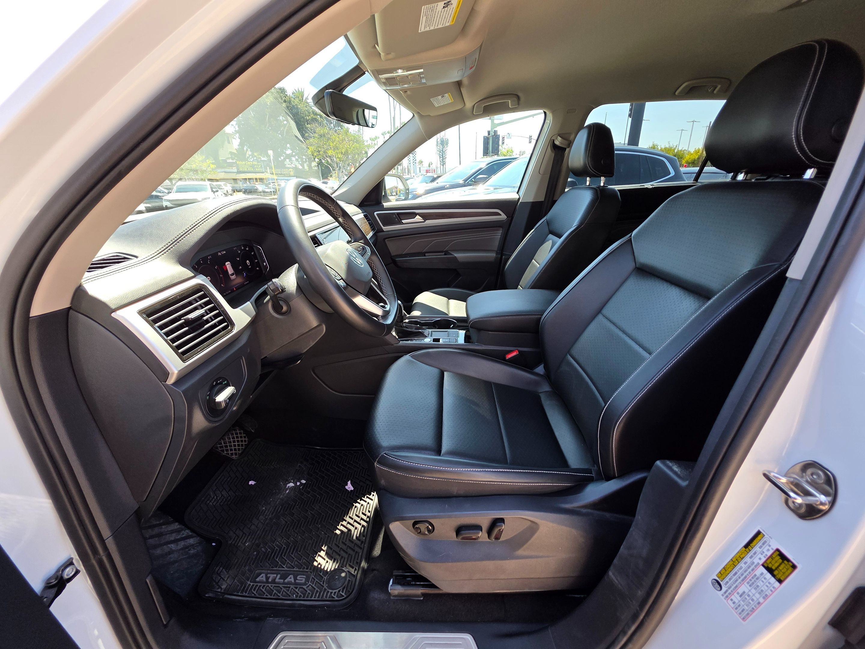 2022 Volkswagen Atlas V6 SE Technology photo 11