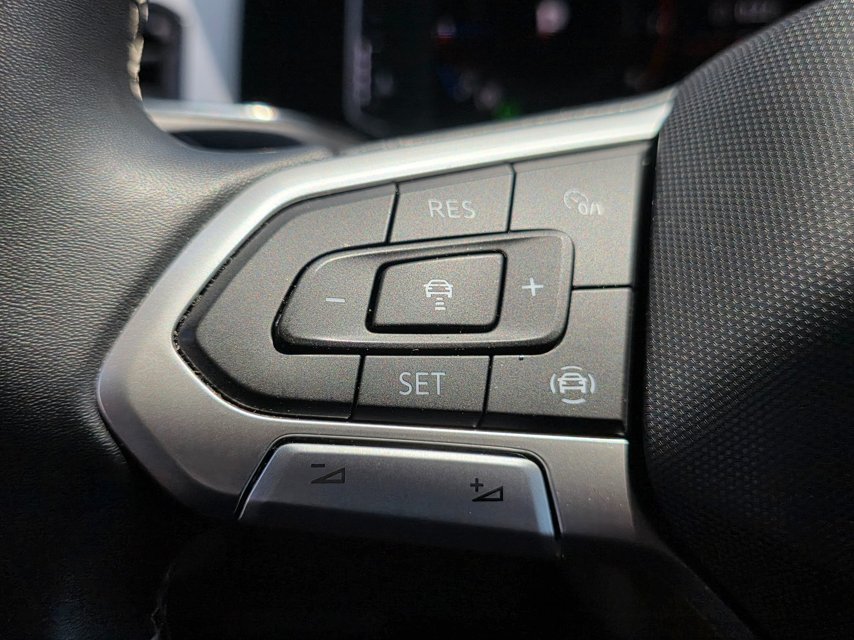 2022 Volkswagen Atlas V6 SE Technology photo 23