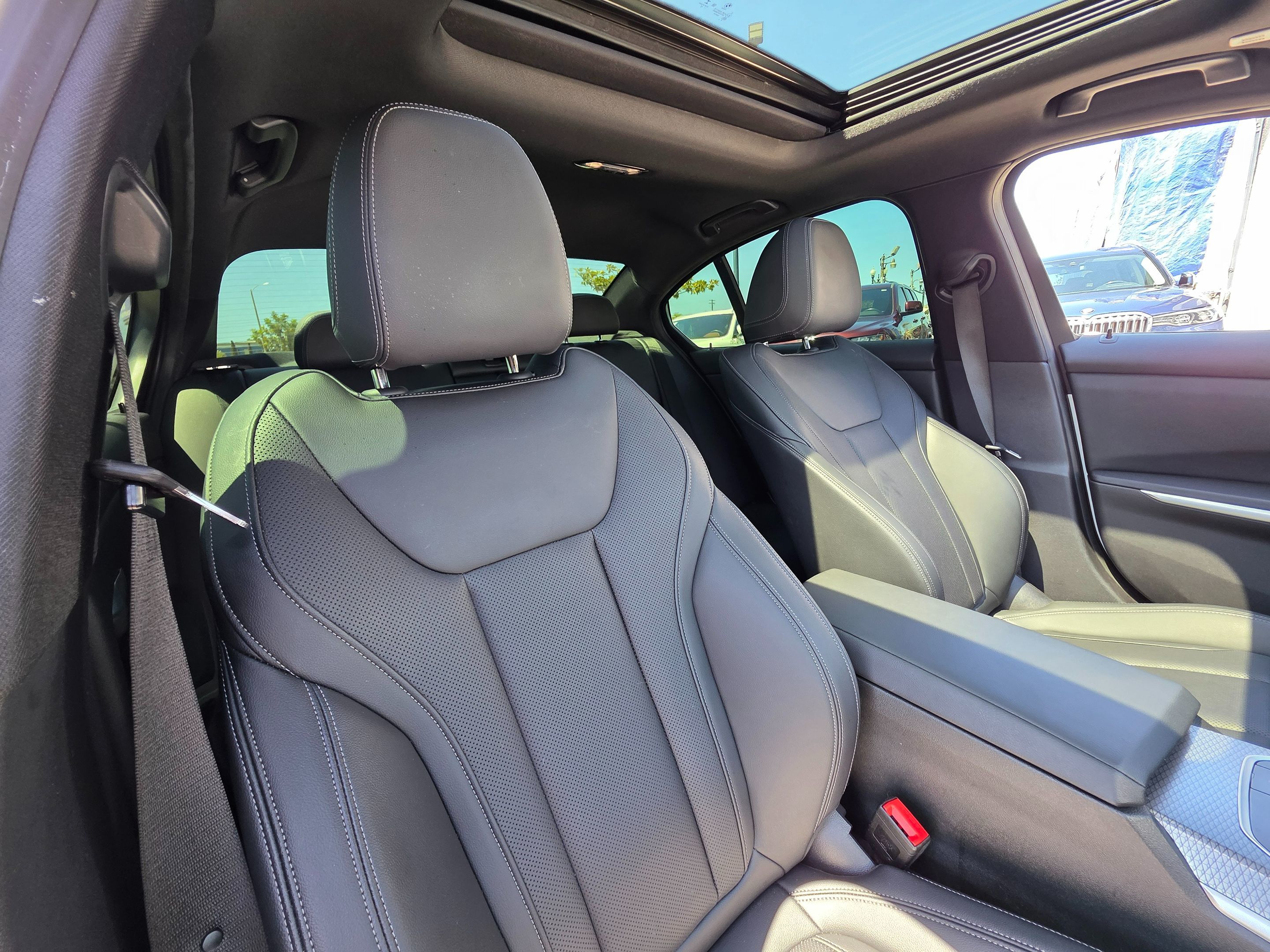 2023 Bmw 330e photo 19