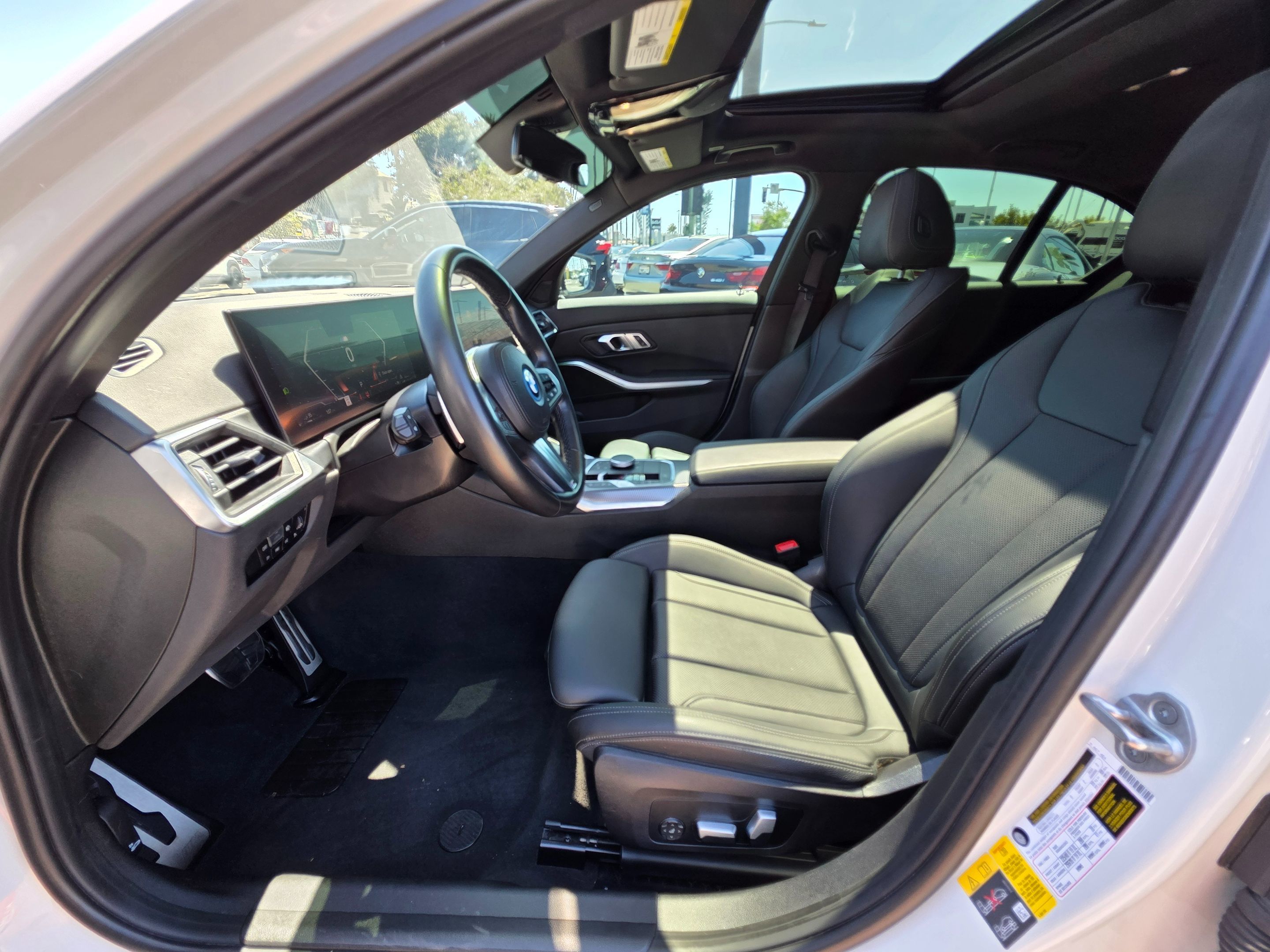 2023 Bmw 330e photo 25