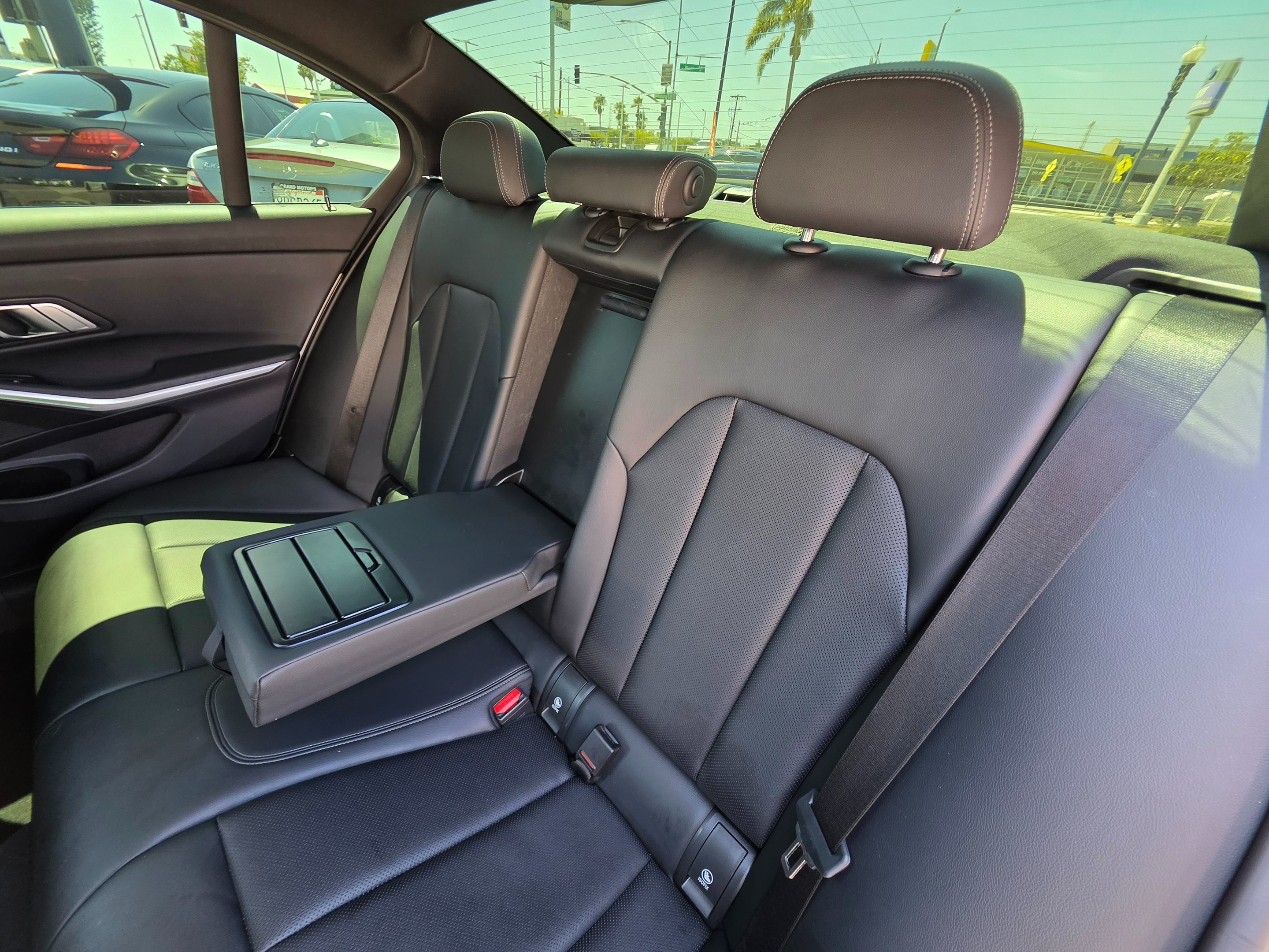 2023 Bmw 330e photo 28