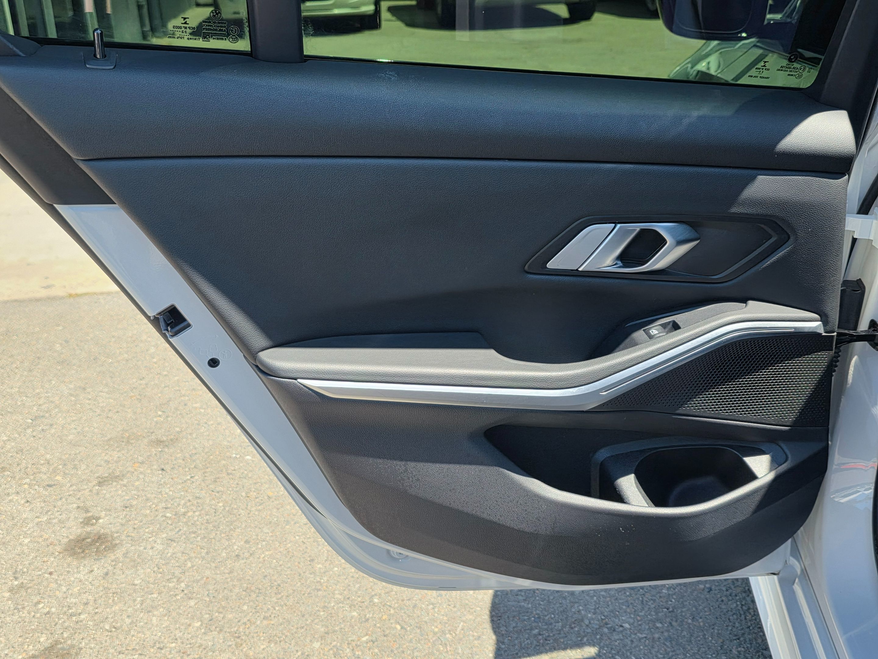 2023 Bmw 330e photo 31