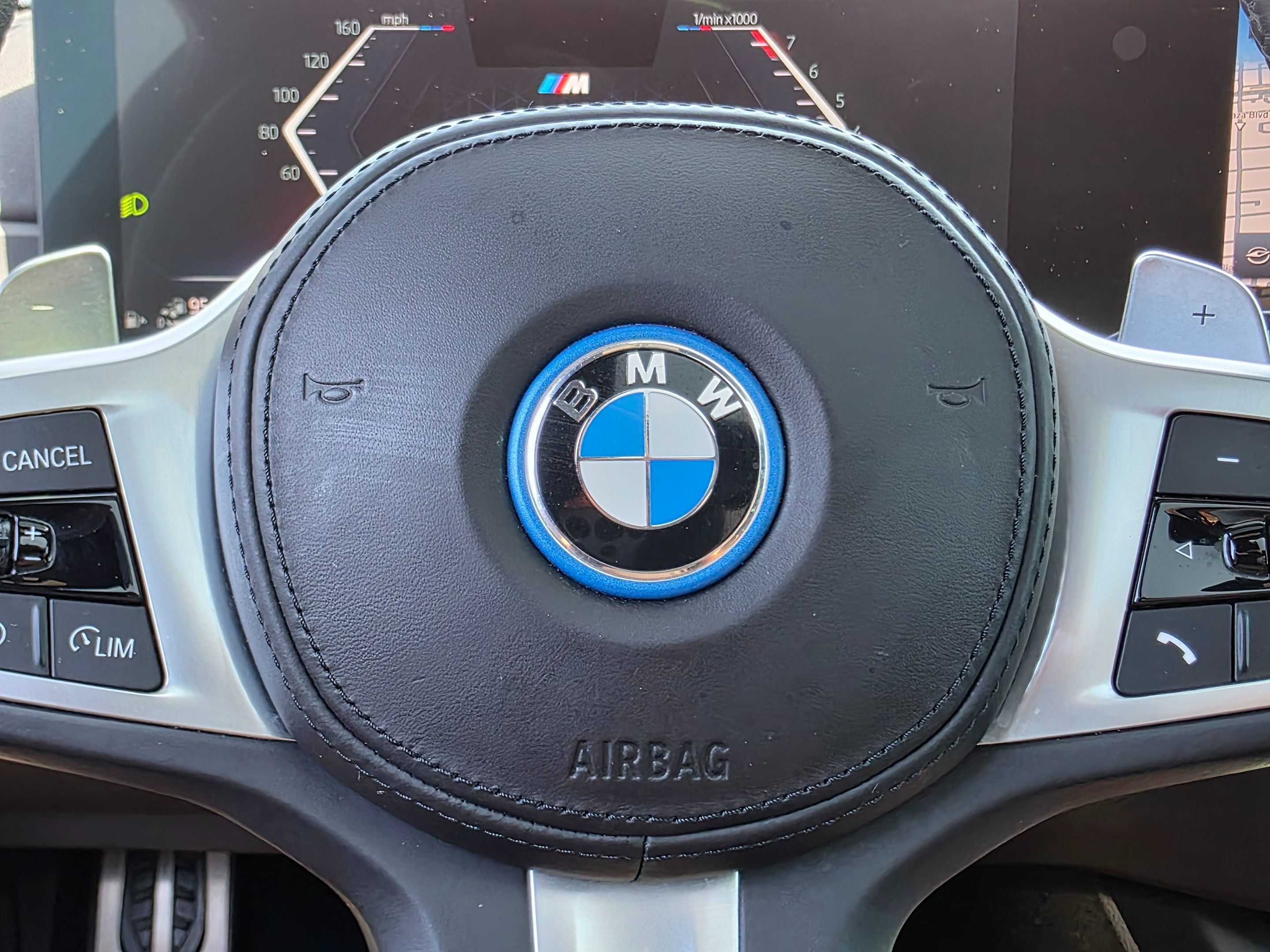 2023 Bmw 330e photo 37
