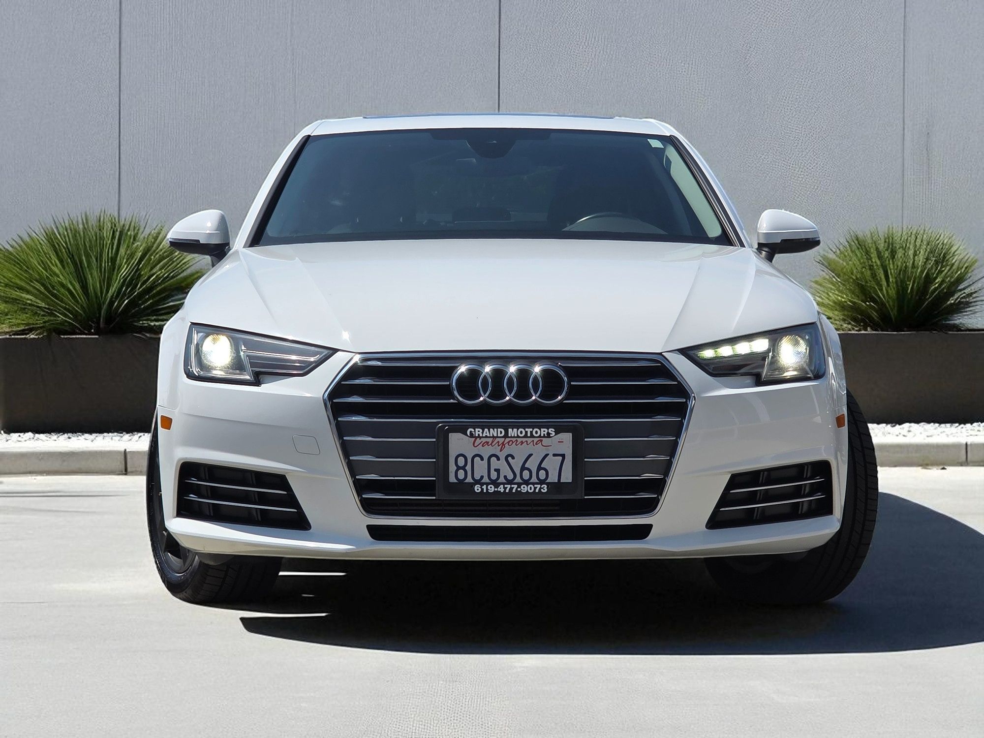 2017 Audi A4 Premium photo 5