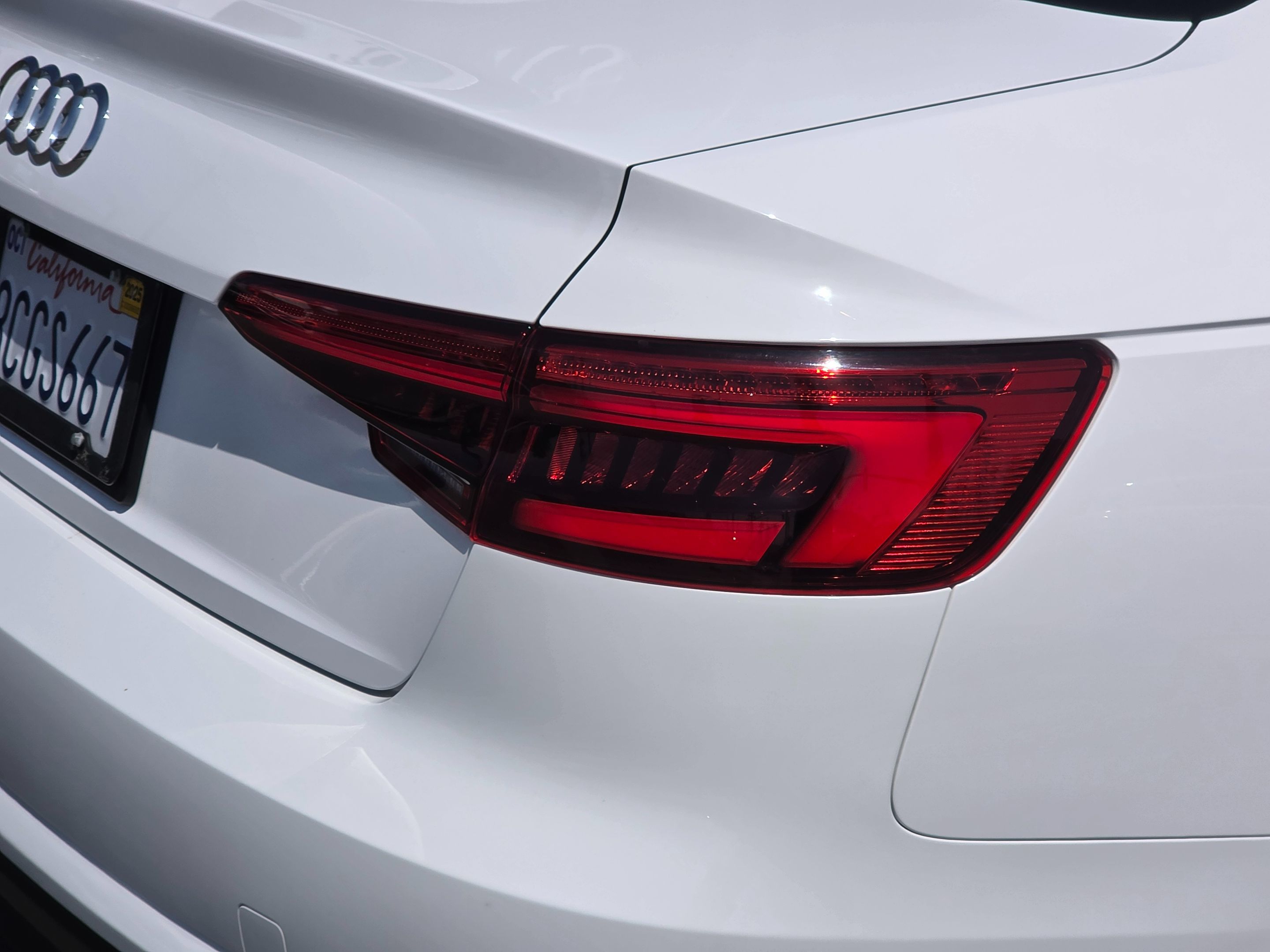 2017 Audi A4 Premium photo 14