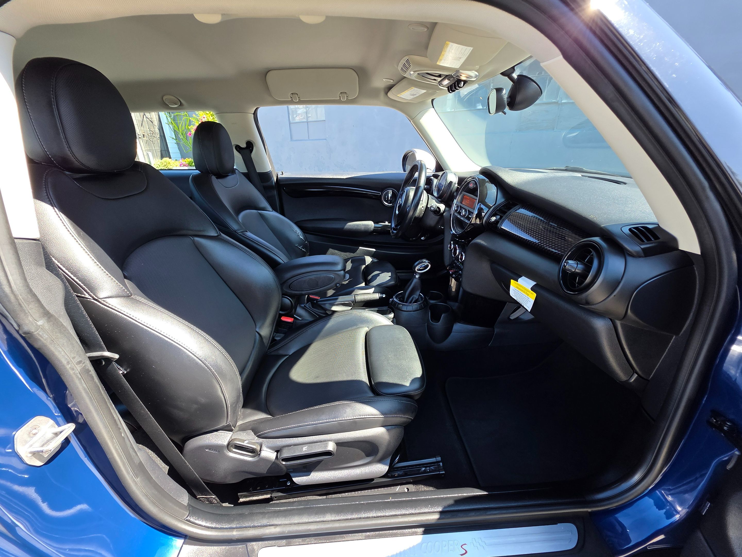 2016 MINI Cooper S - Photo 18