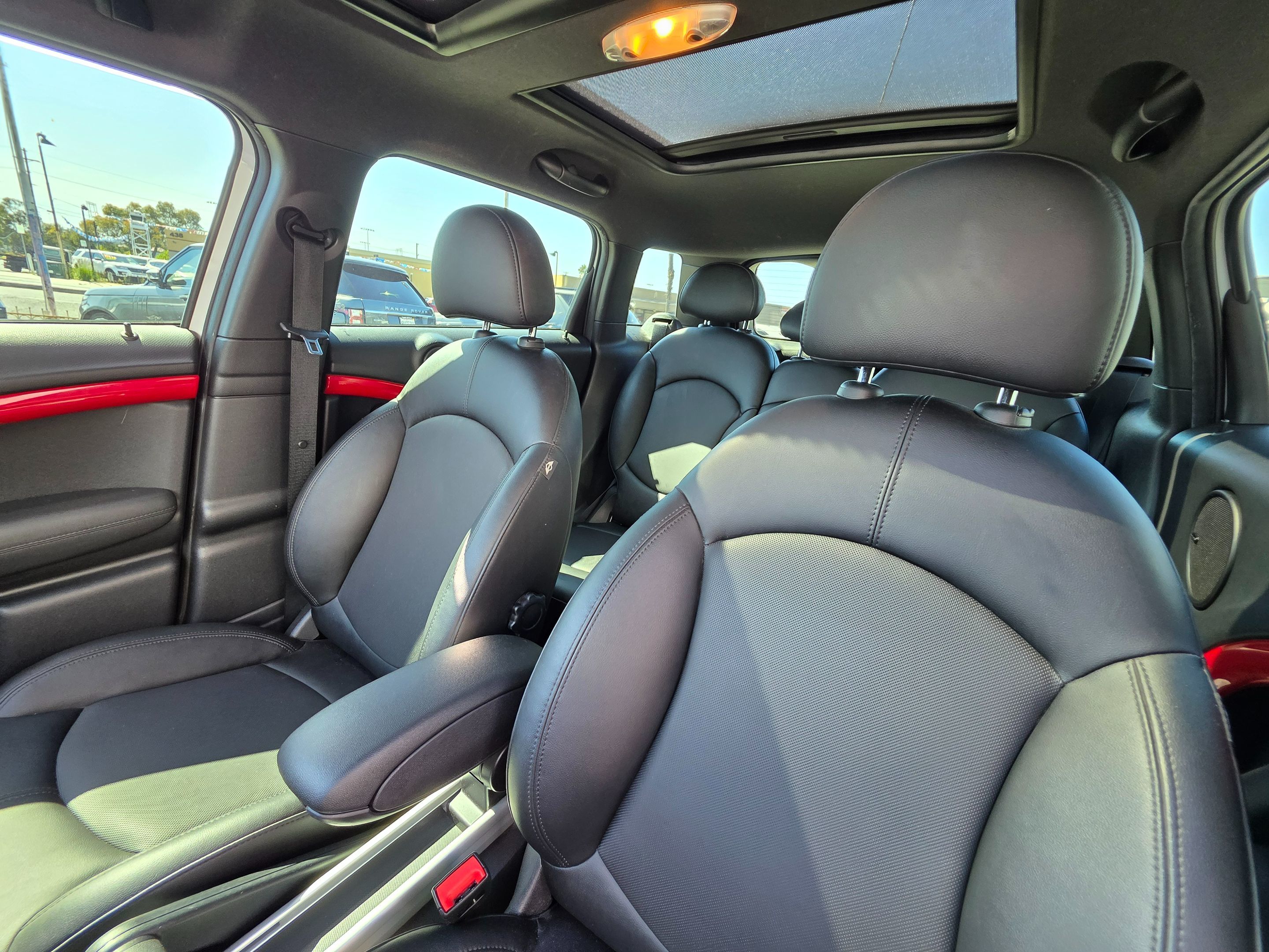 2015 Mini Countryman John Cooper Works photo 4