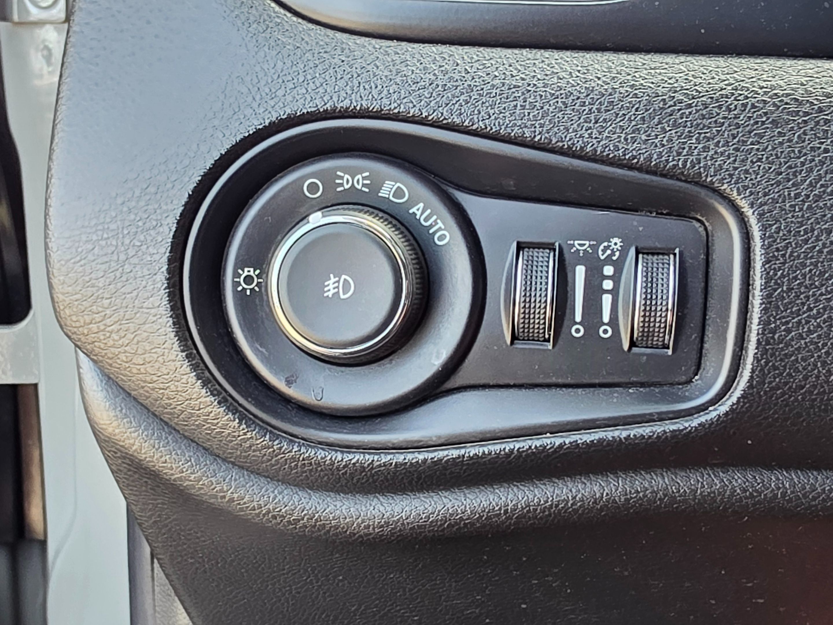 2020 Jeep Renegade Latitude photo 27