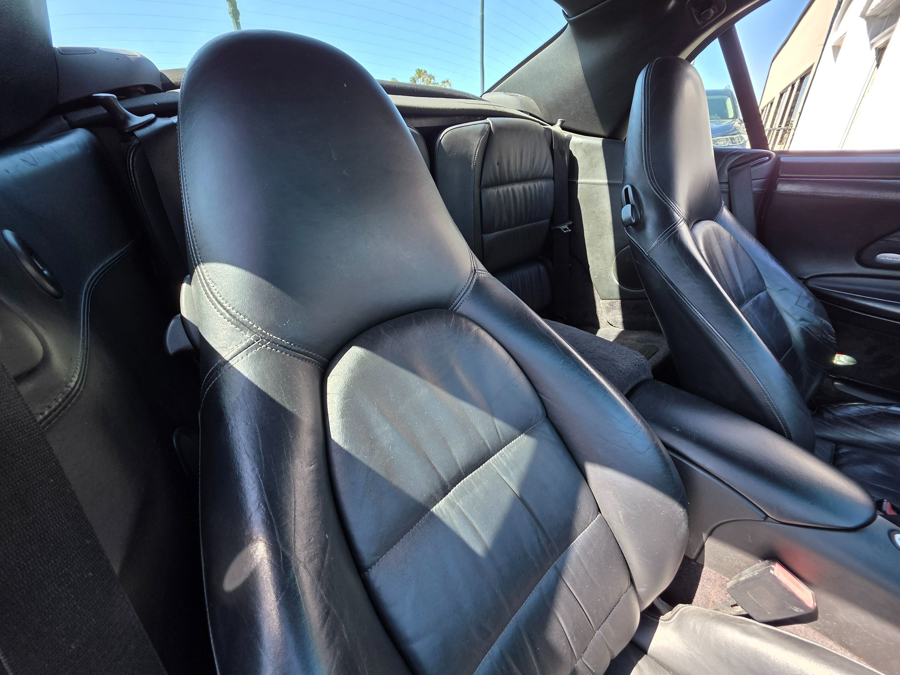 2004 Porsche 911 4S photo 6