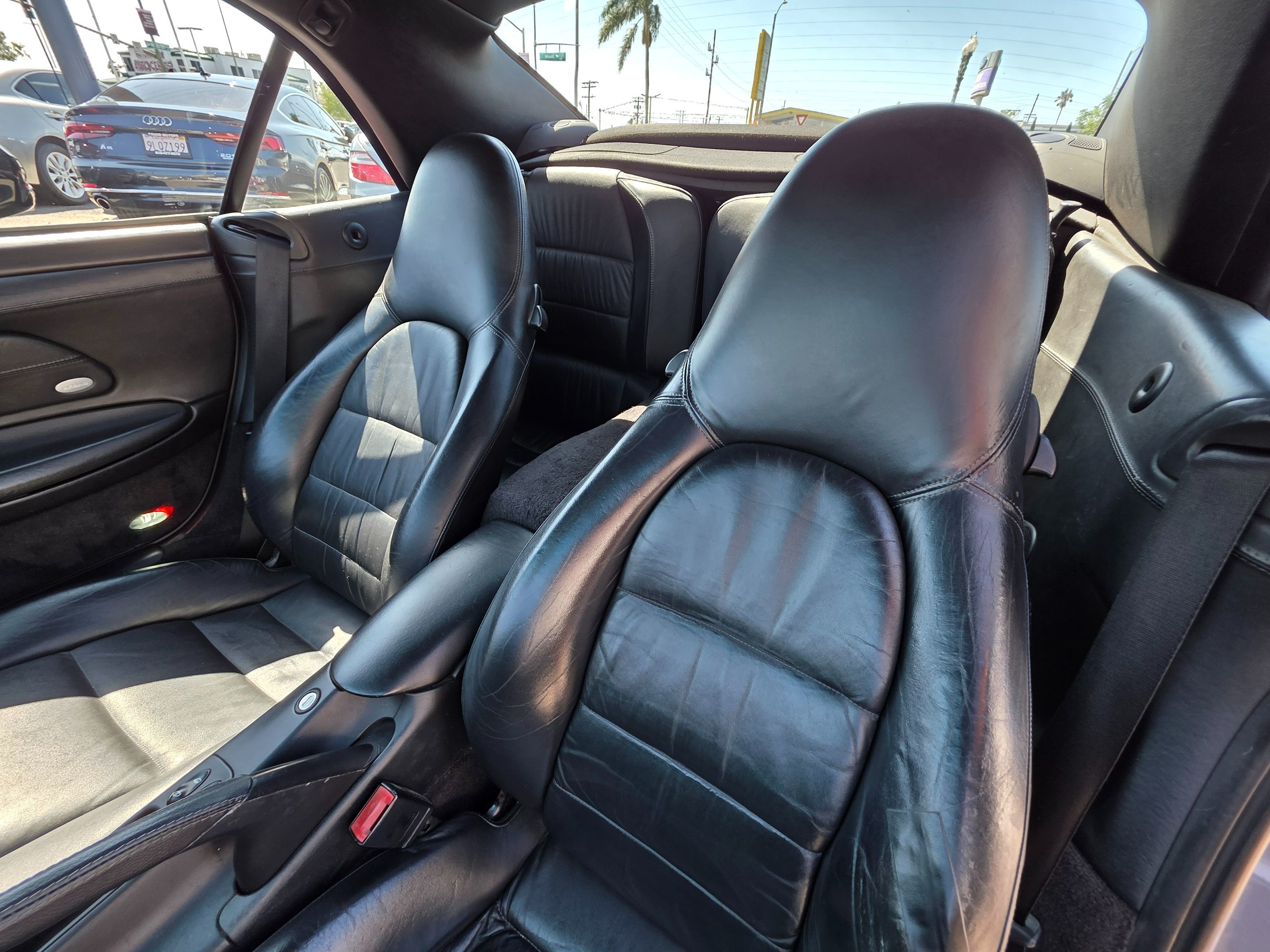 2004 Porsche 911 4S photo 11