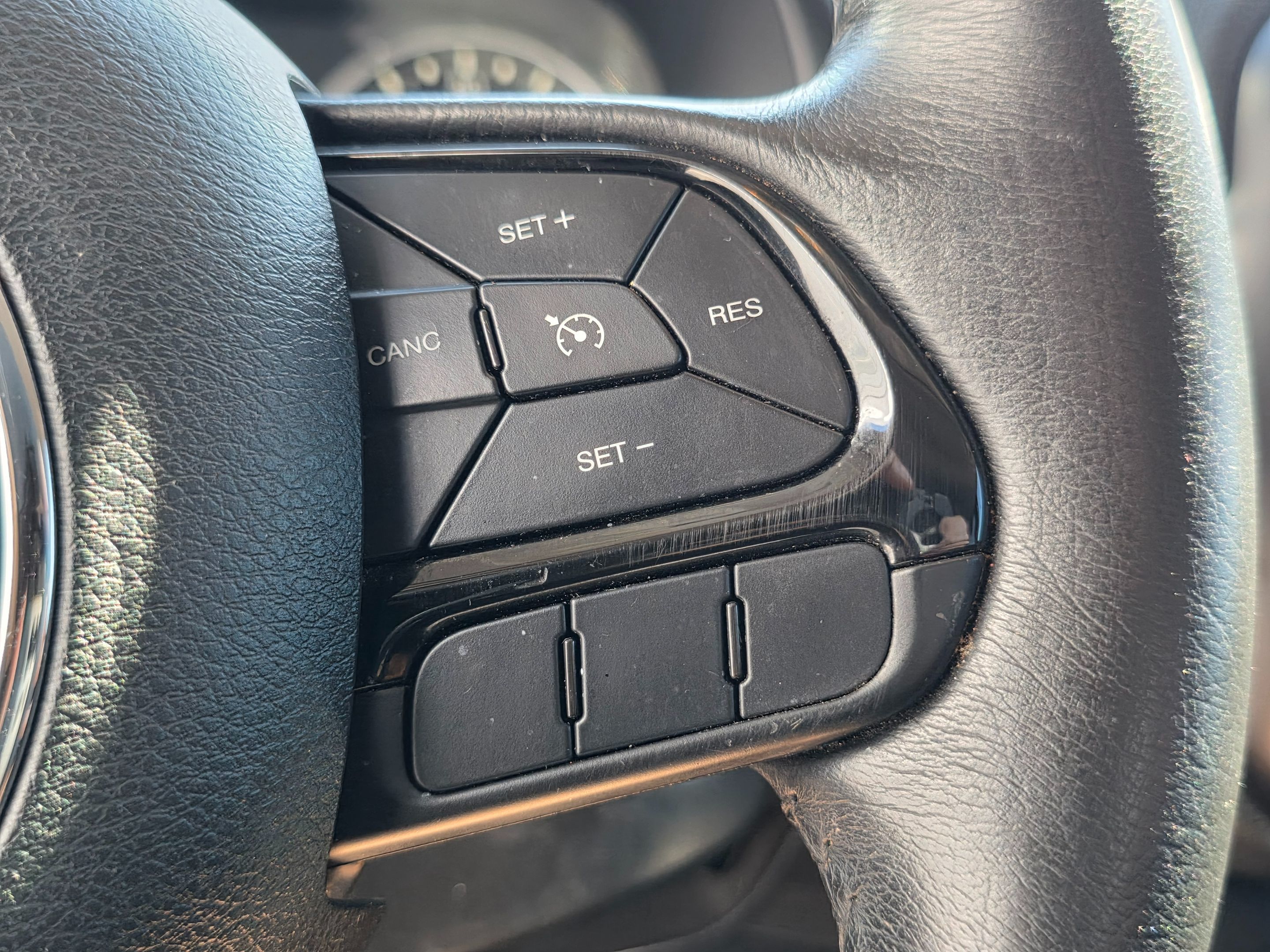 2019 Jeep Renegade Latitude North Edition photo 18