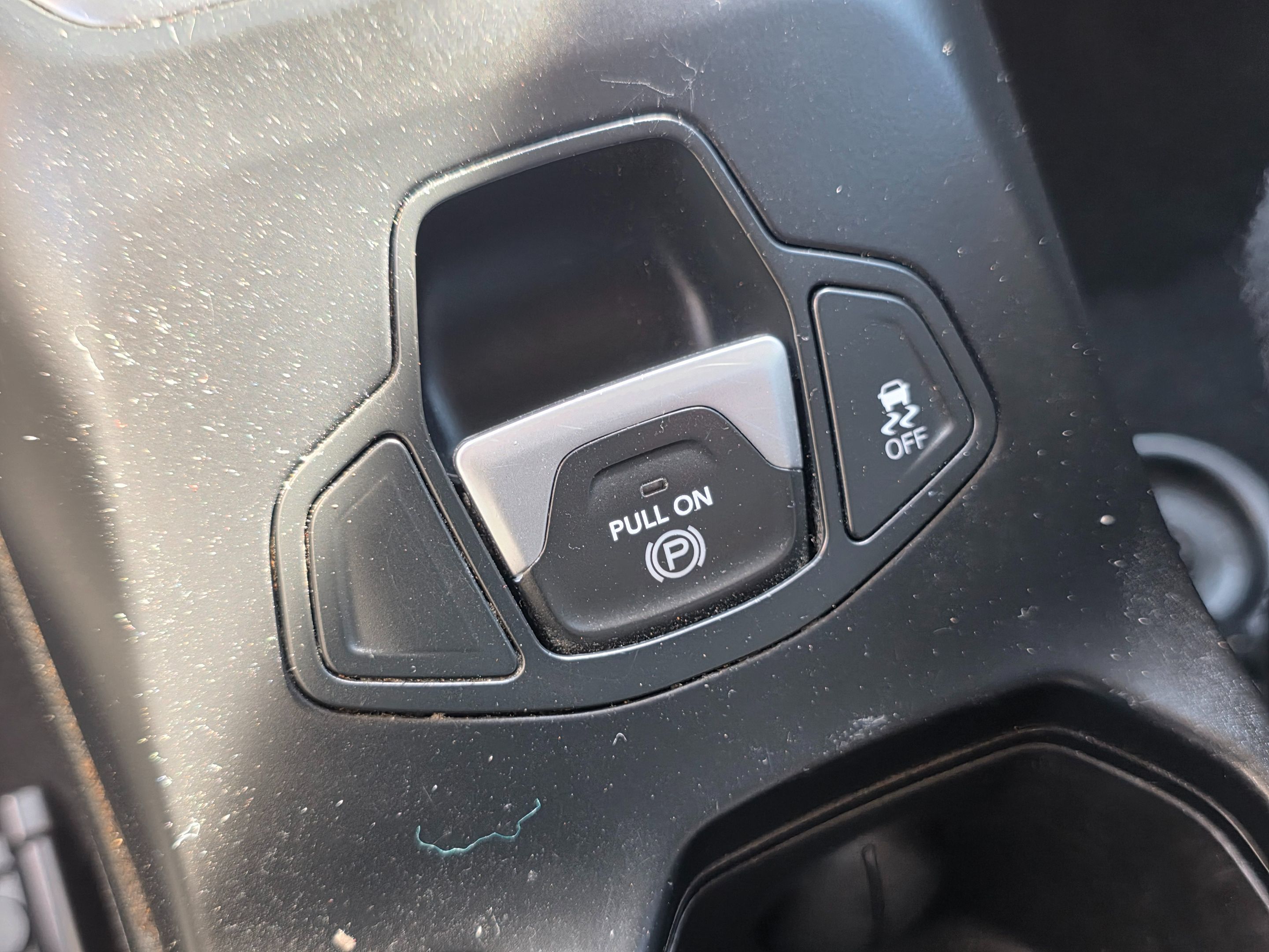 2019 Jeep Renegade Latitude North Edition photo 24