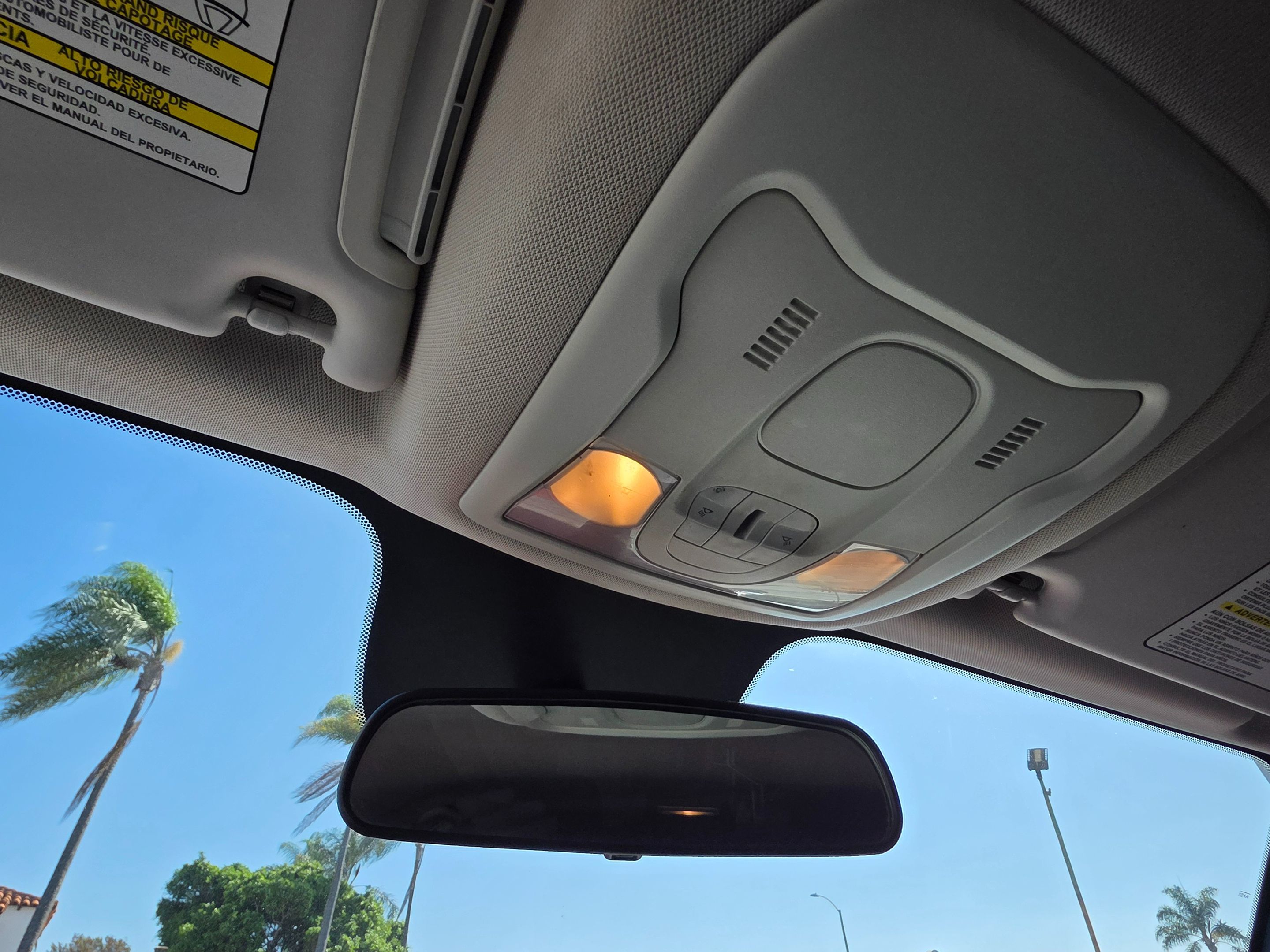 2019 Jeep Renegade Latitude North Edition photo 27