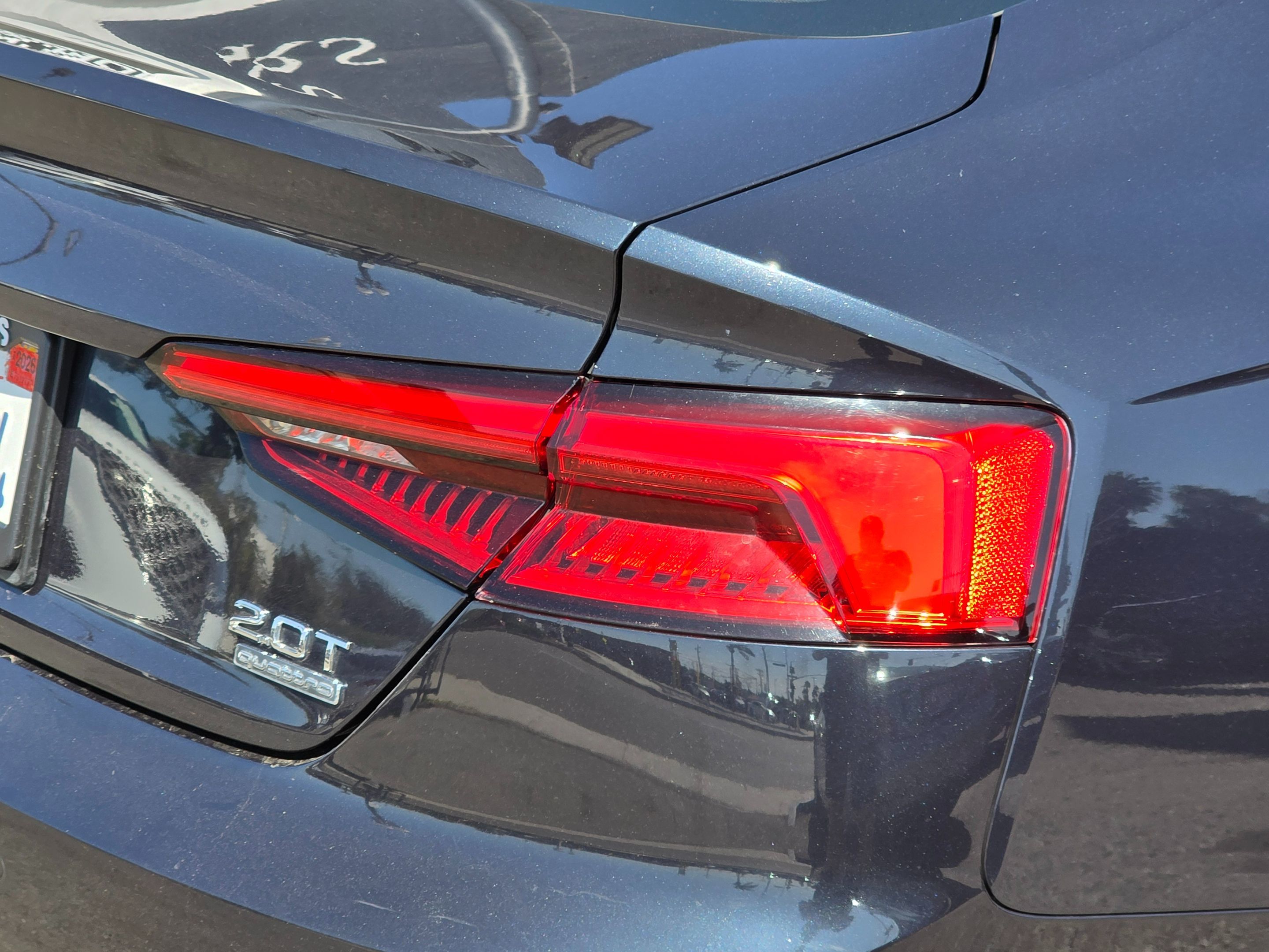 2018 Audi A5 Premium Plus Quattro photo 2