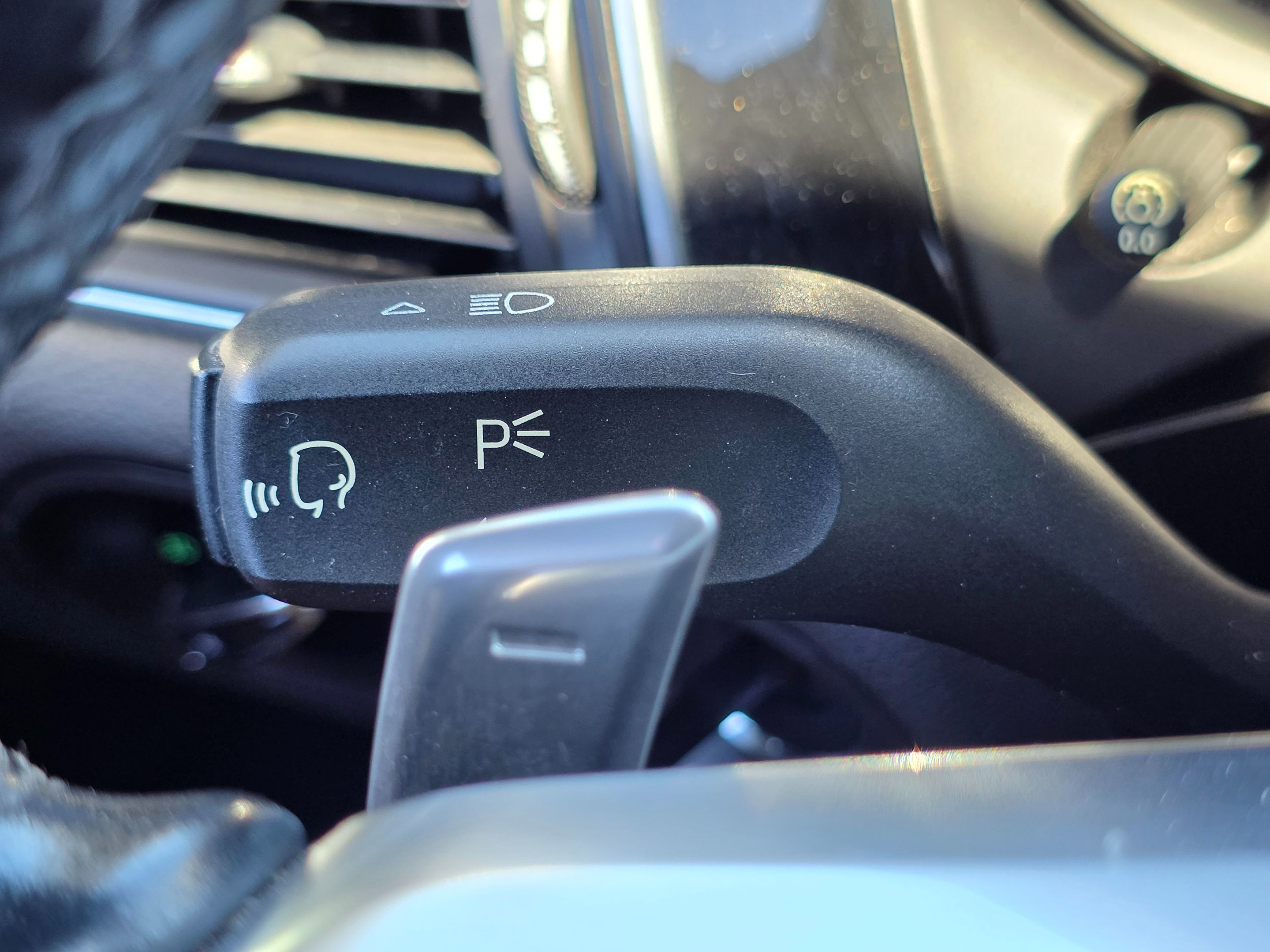 2018 Porsche Macan photo 38