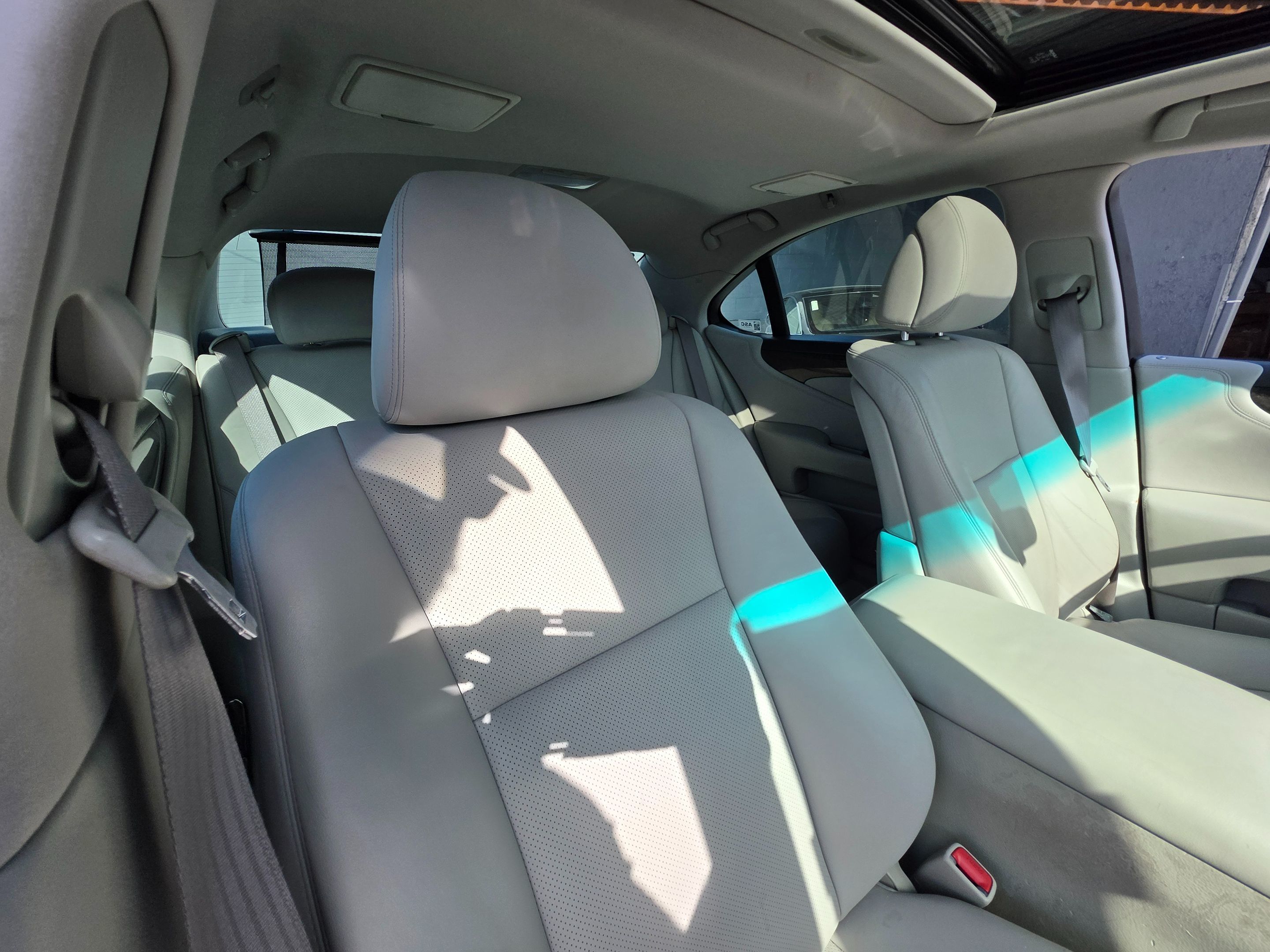 2007 Lexus LS 460 photo 3