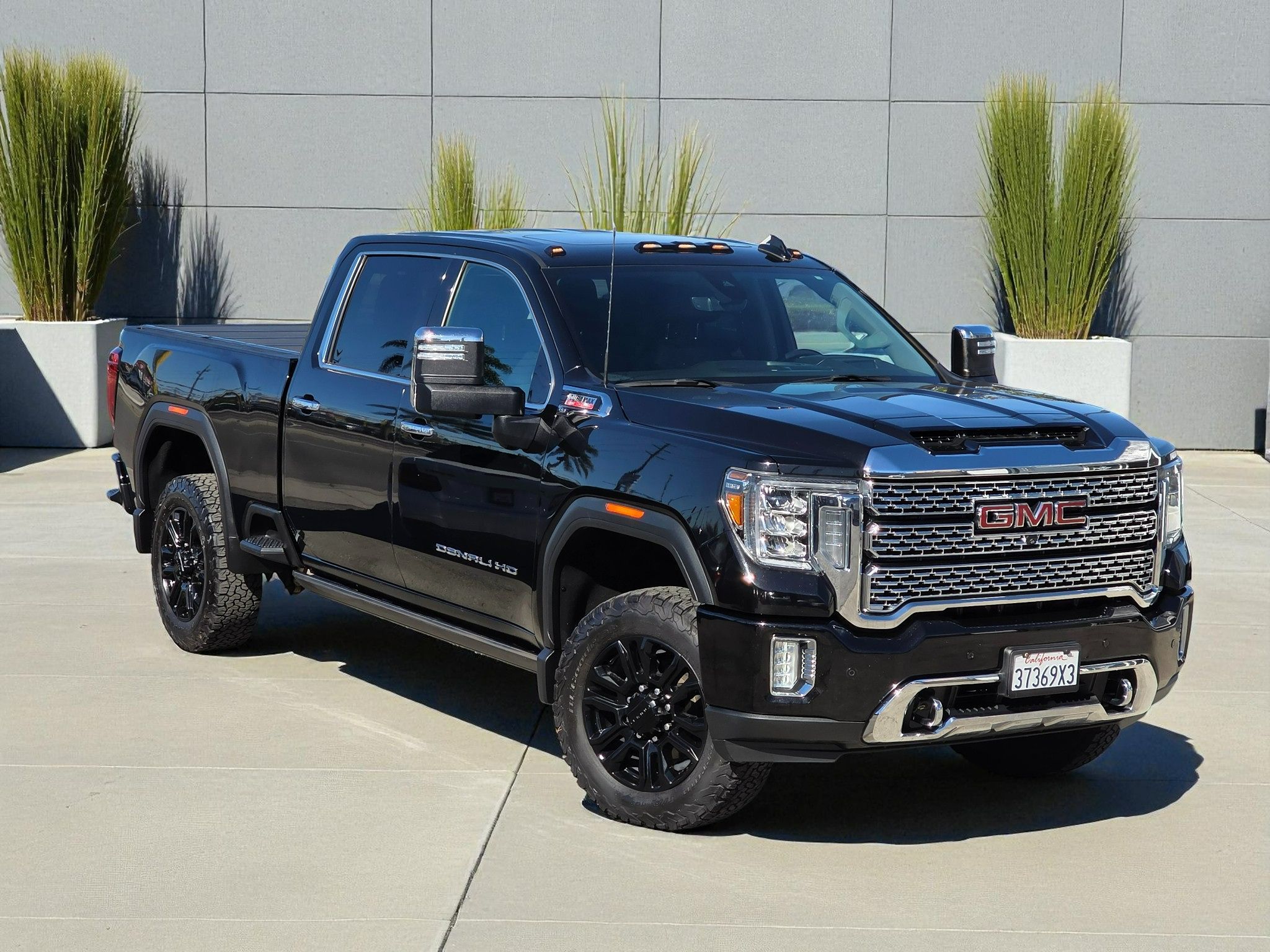 2021 GMC Sierra 3500 Denali HD Denali - Photo 2