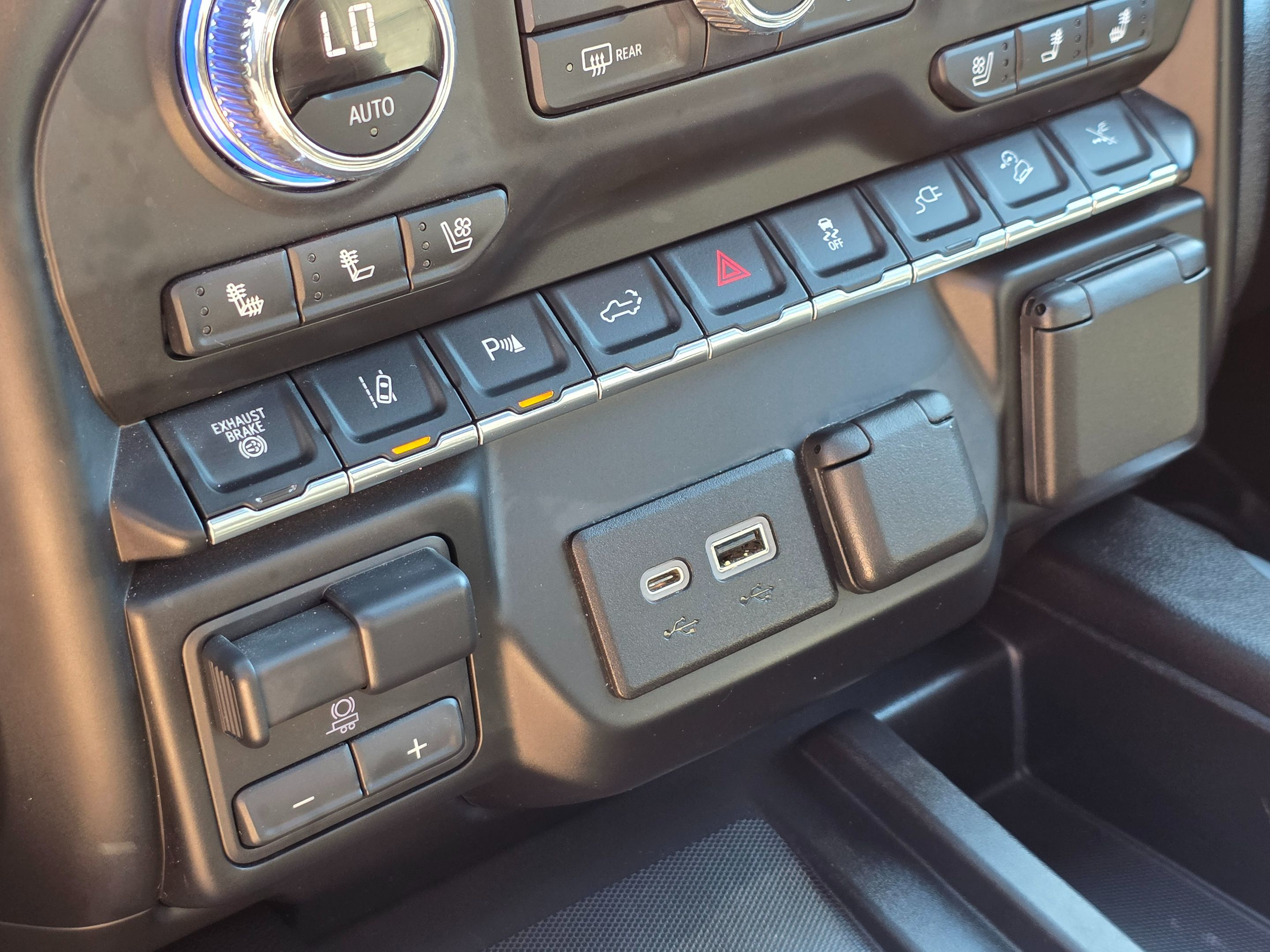 2021 GMC Sierra 3500 Denali HD Denali - Photo 41