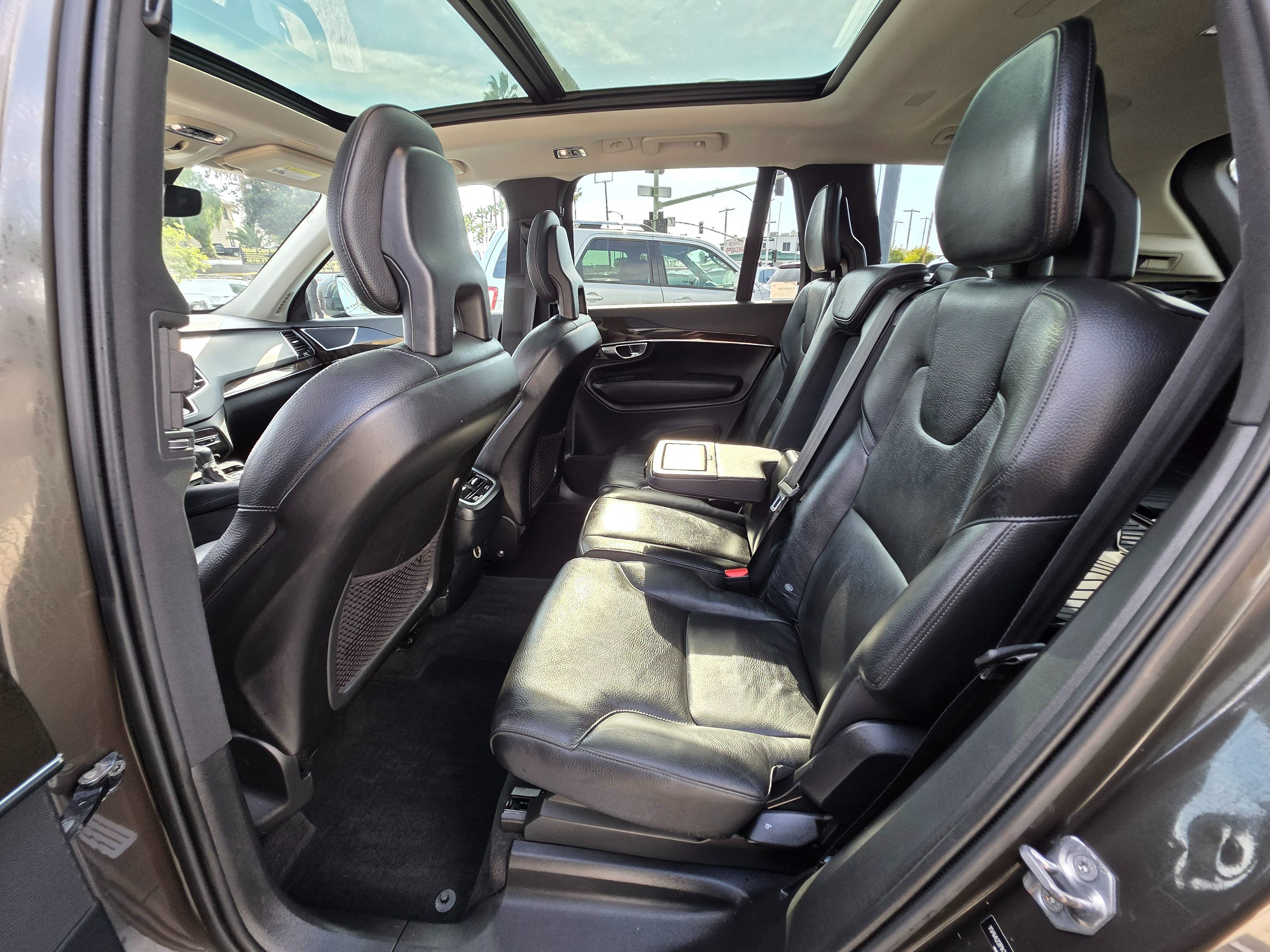 2018 Volvo XC90 Momentum - Photo 20