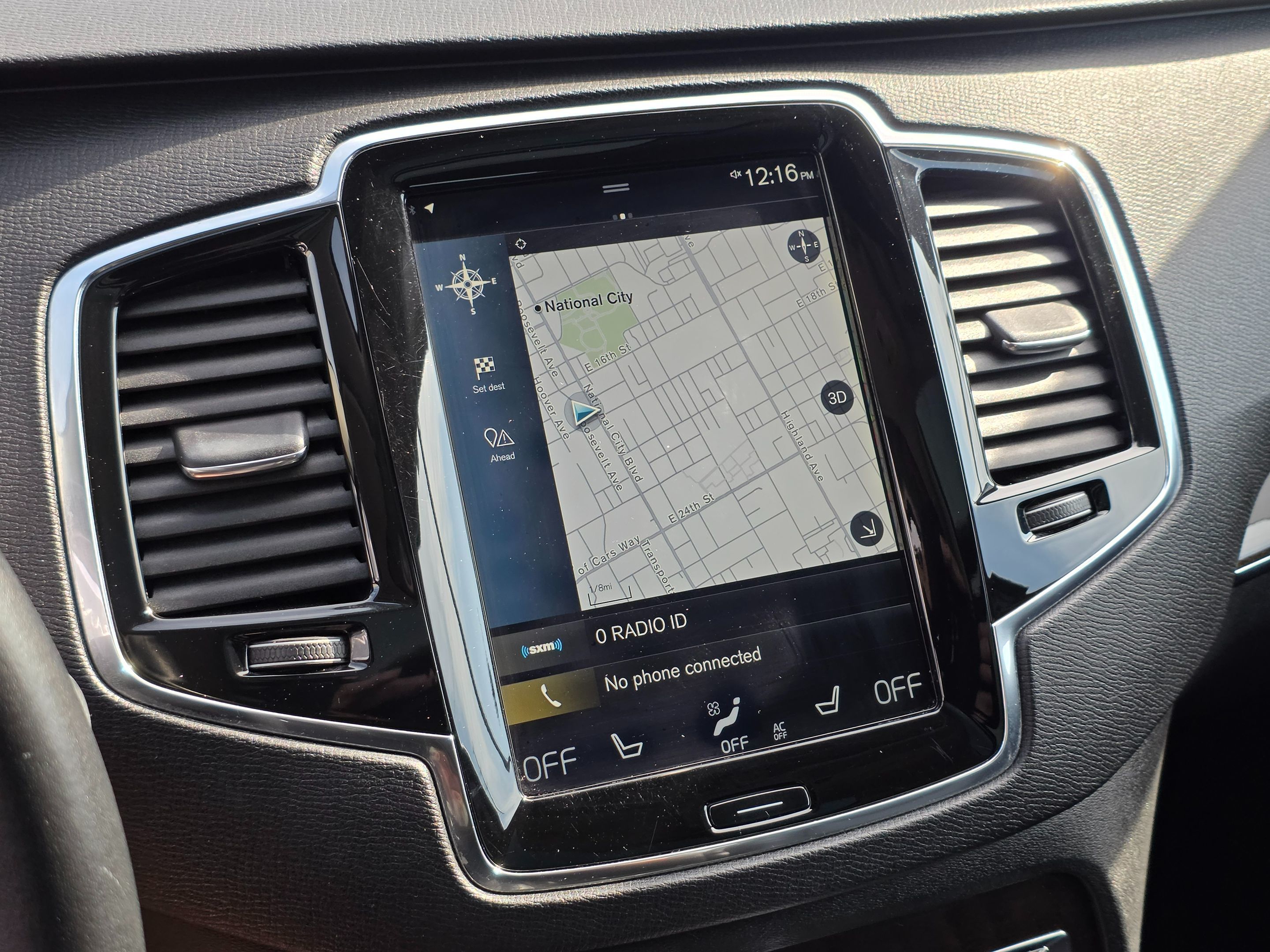 2018 Volvo XC90 Momentum - Photo 32