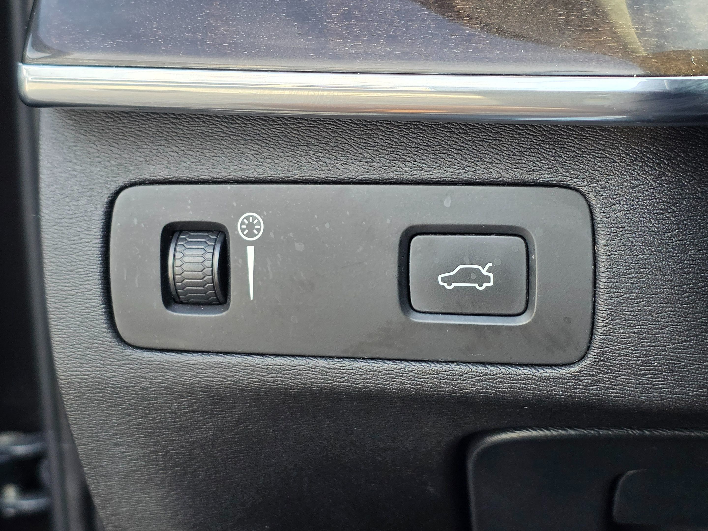 2018 Volvo XC90 Momentum - Photo 43