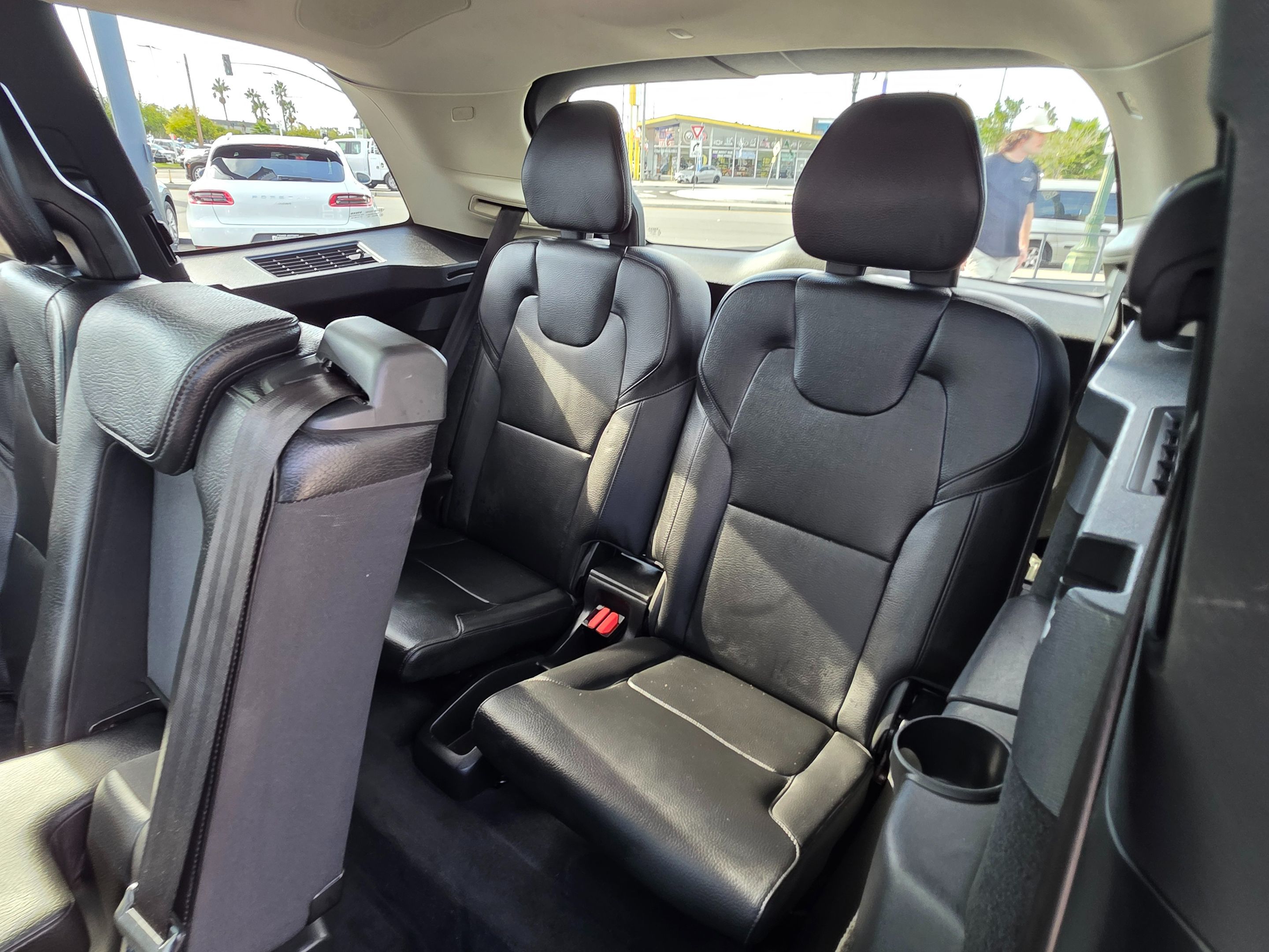 2018 Volvo XC90 Momentum - Photo 47