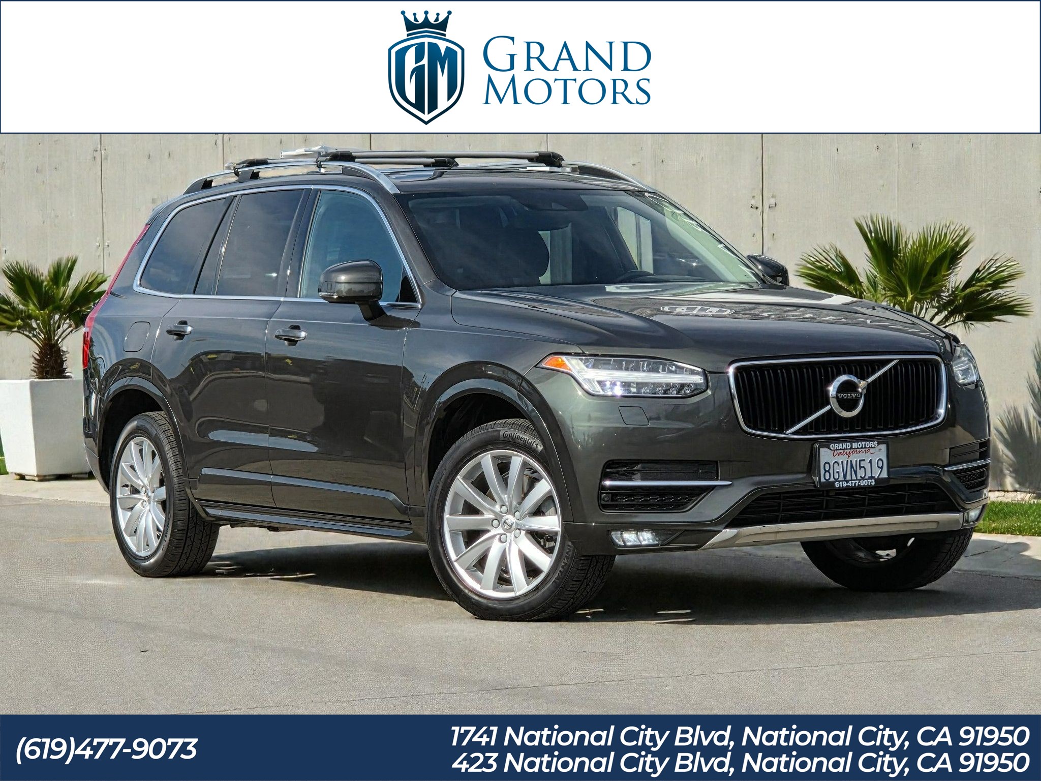 2018 Volvo XC90 T6 AWD Momentum's photo