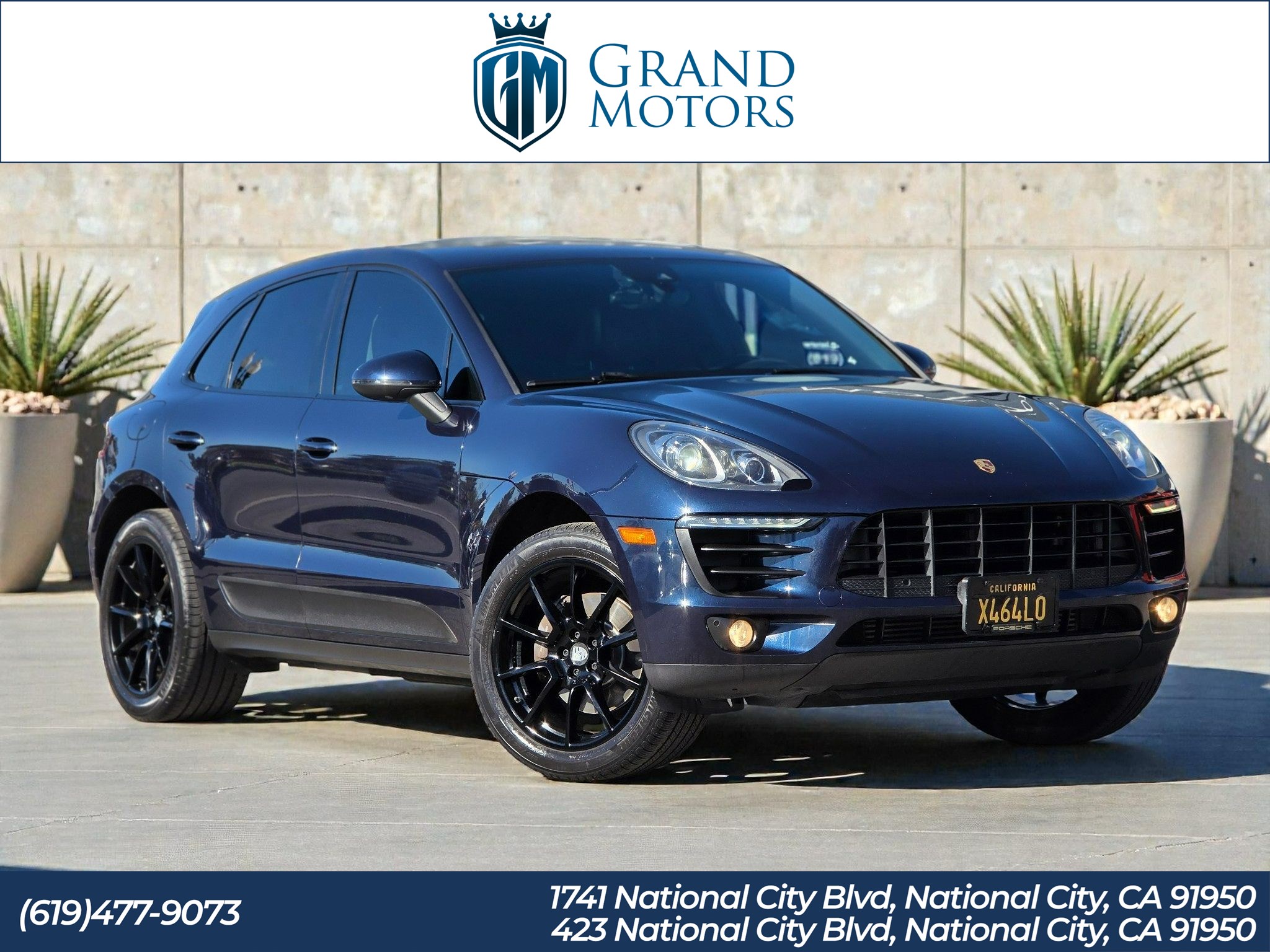 2018 Porsche Macan -'s photo