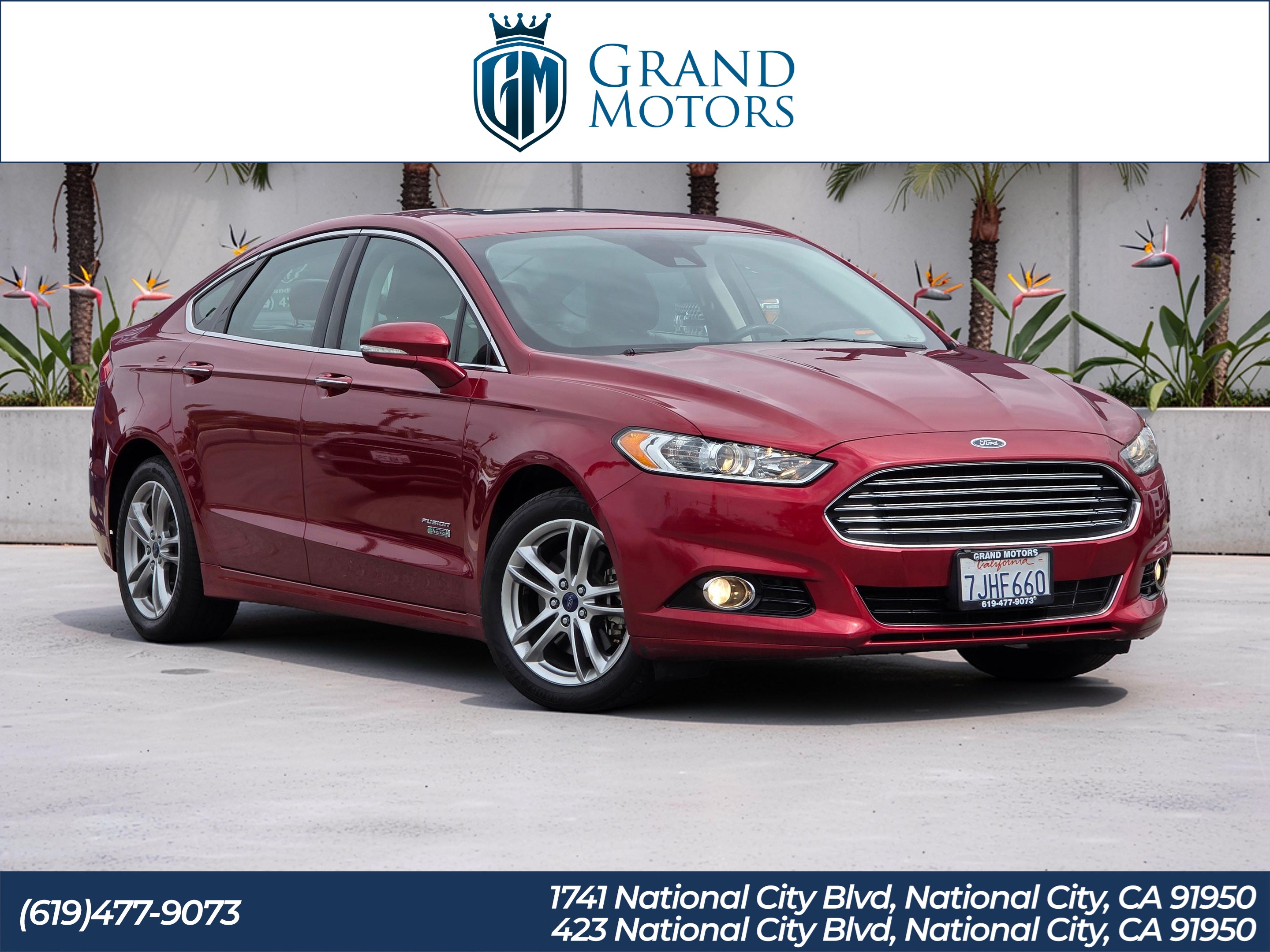 2015 Ford Fusion Plug-In Hybrid Titanium's photo