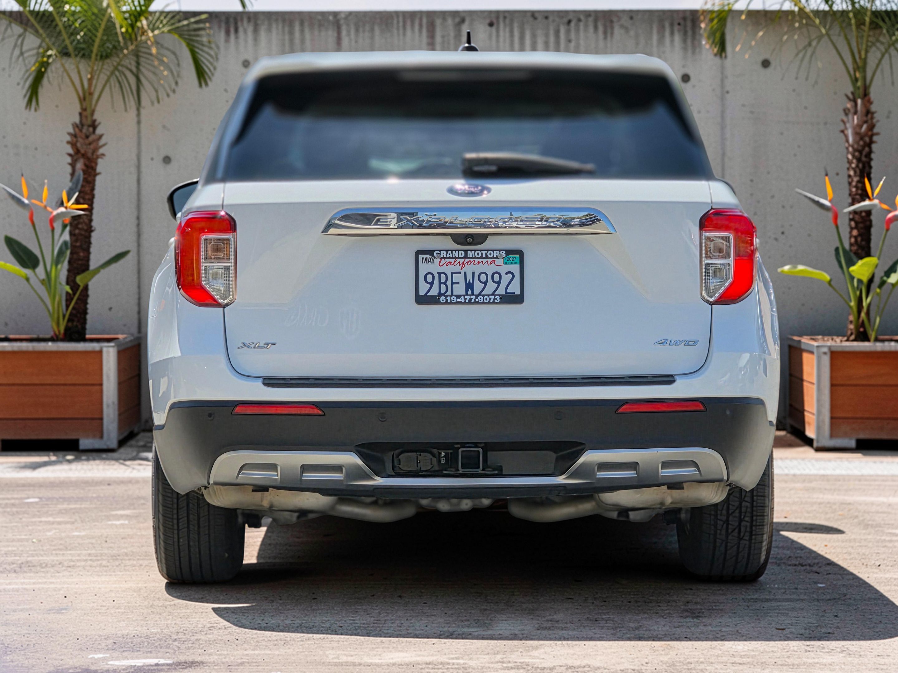Photo 5 of this Ford Explorer