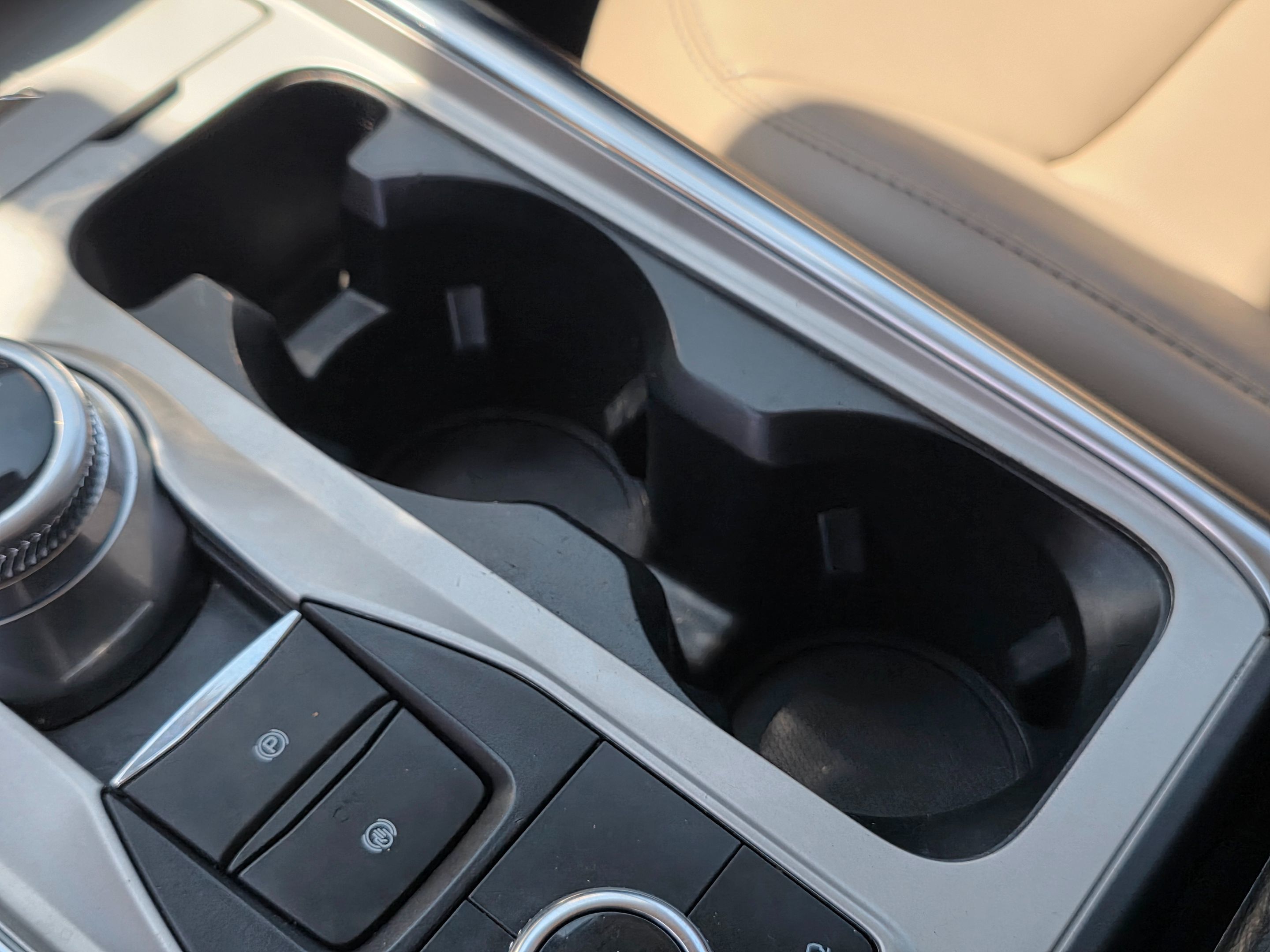 Photo 42 of this Ford Explorer