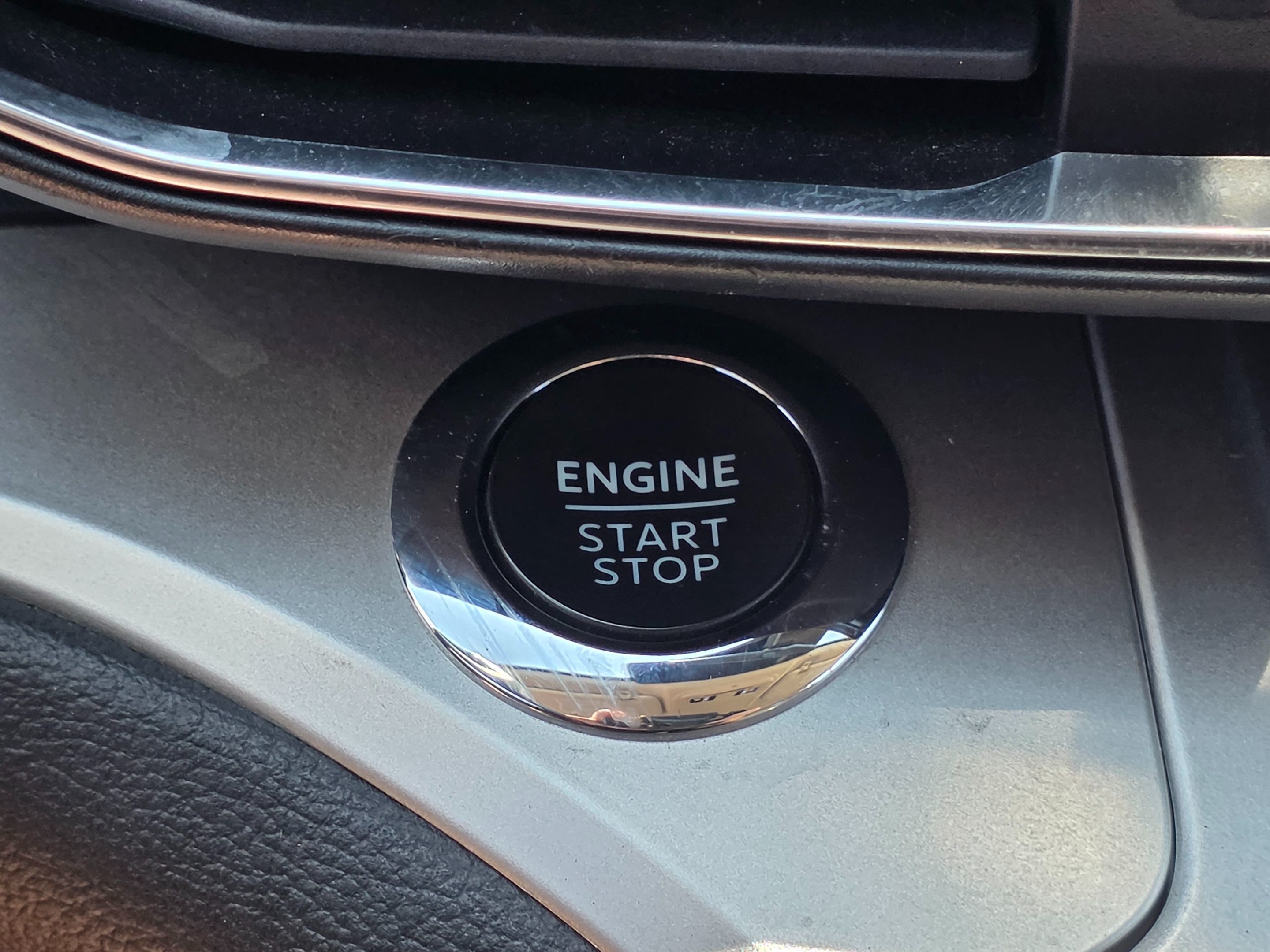Photo 43 of this Ford Explorer