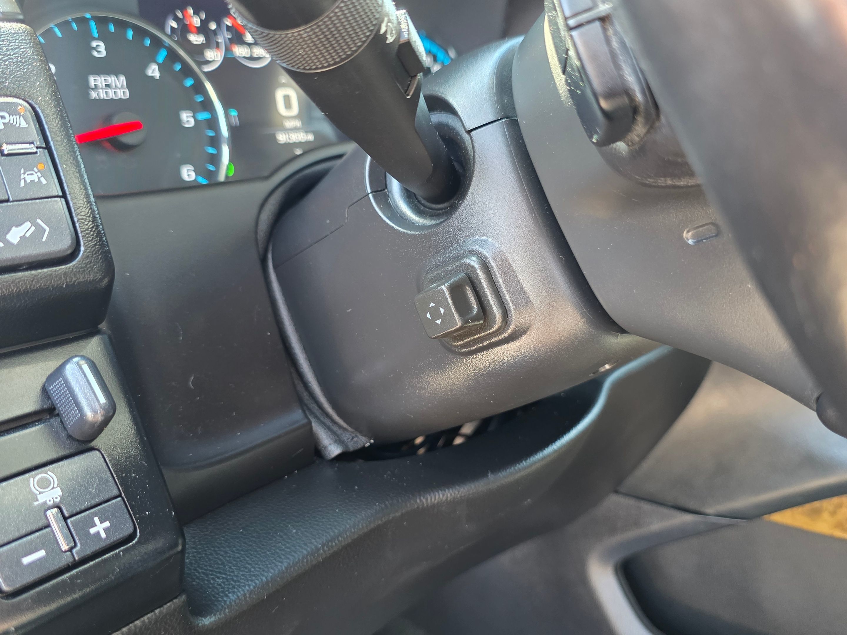 Photo 47 of this GMC Yukon