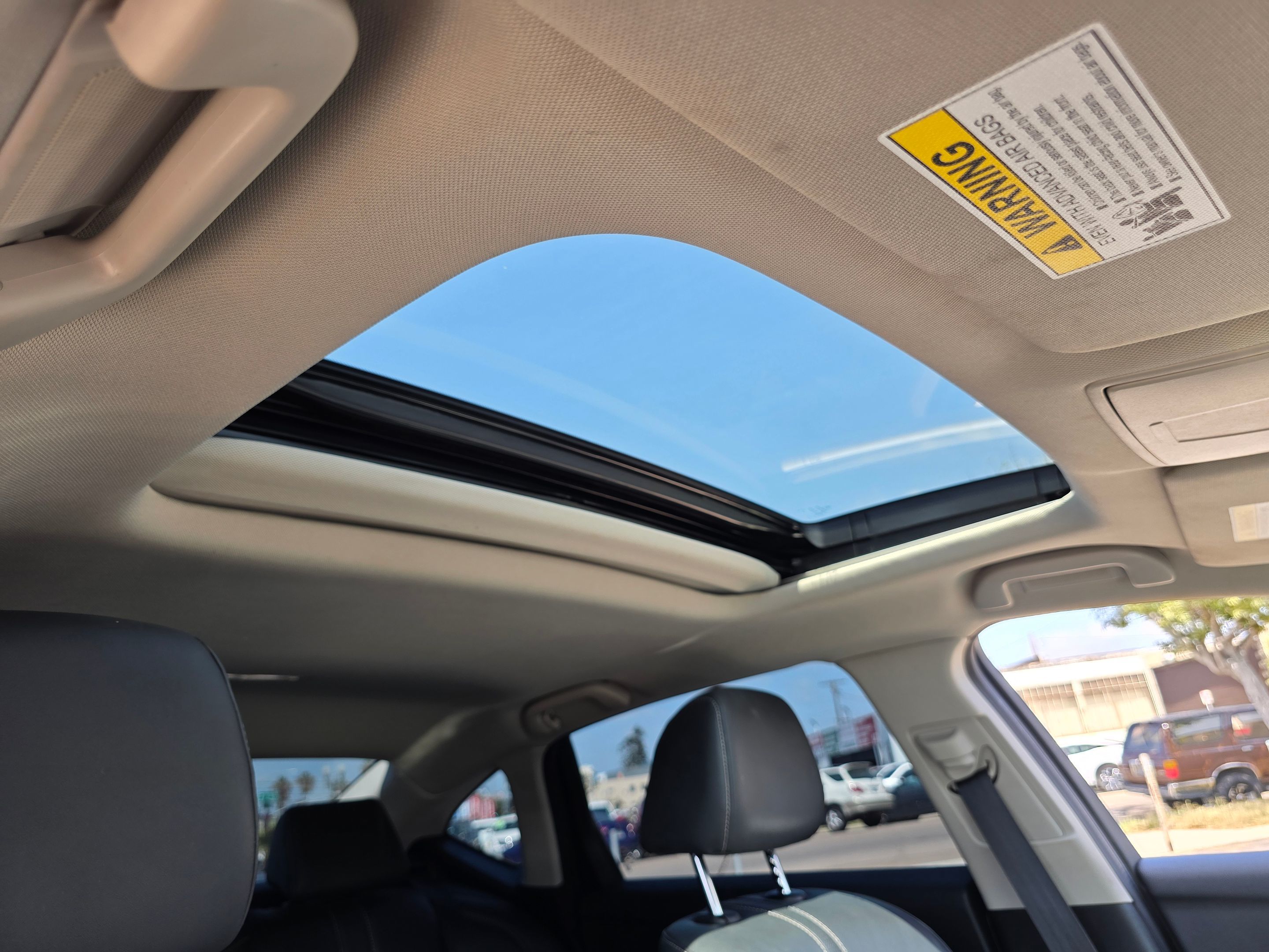 Photo 12 of this Acura TLX